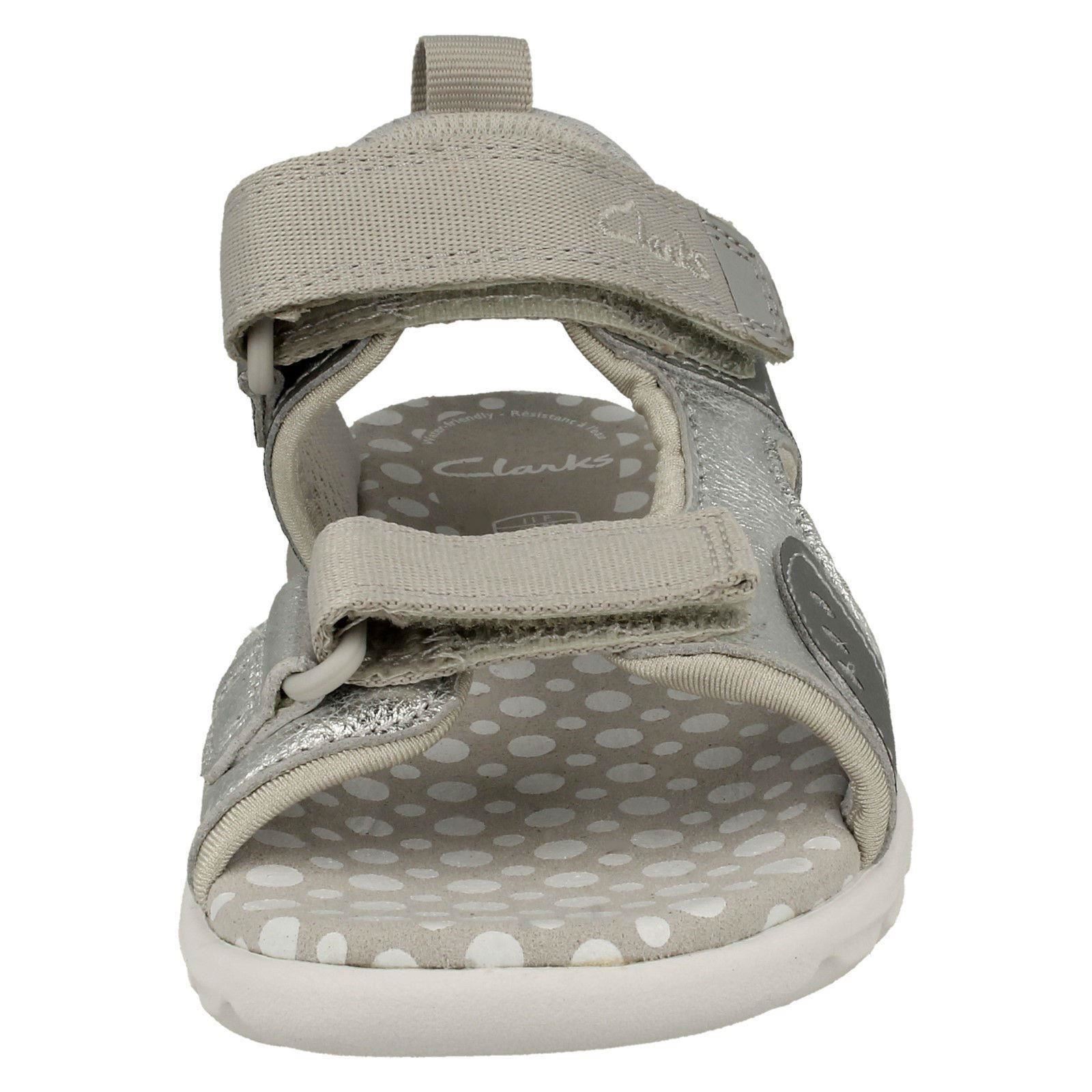 Sandalias Clarks de gancho y bucle para niños *Rocco Tide K* - Imagen 21 de 28
