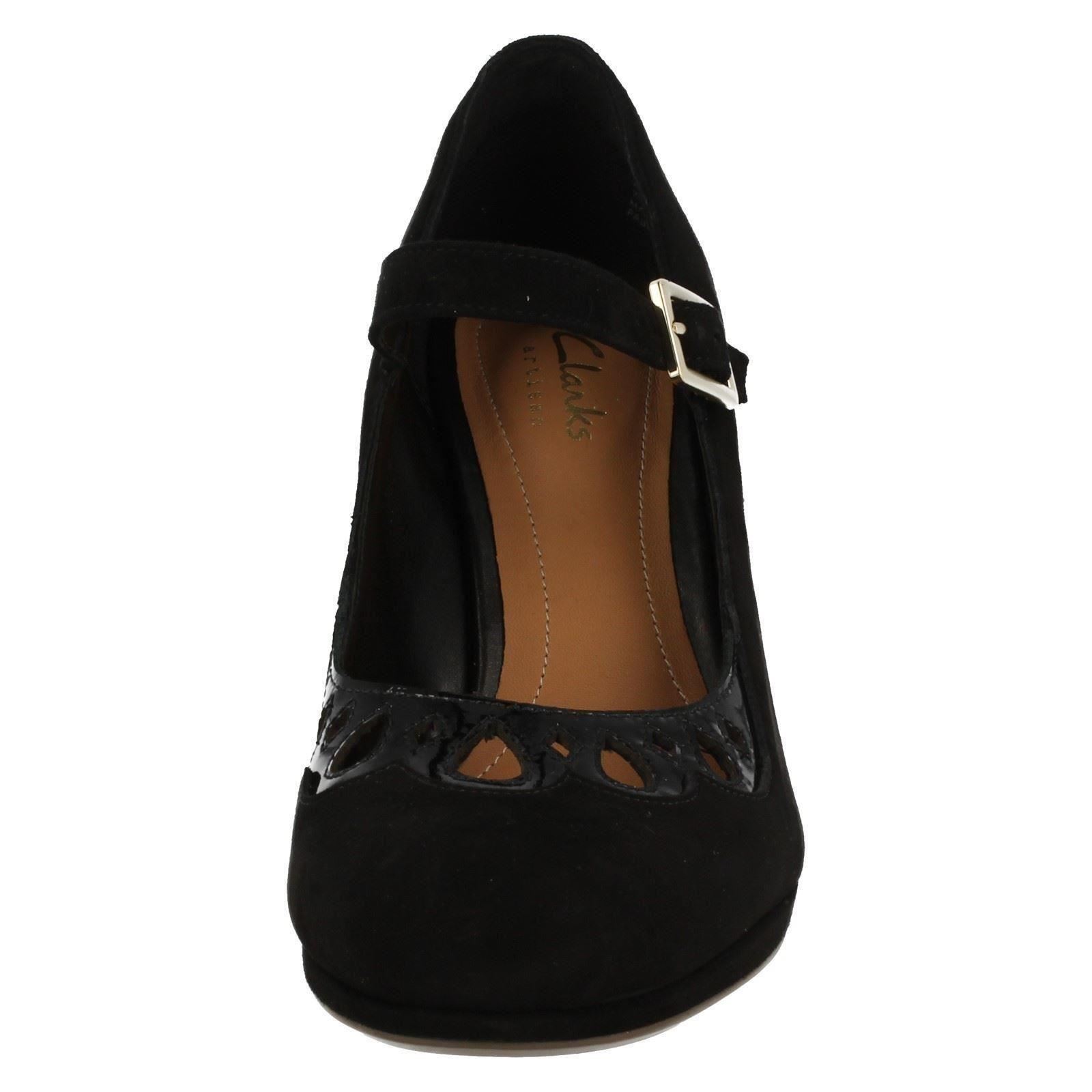 Damas Clarks Zapatos Zapatos Clarks inteligentes música de coro de a9ad4d Damas Clarks Zapatos Zapatos Clarks inteligentes música de coro de a9ad4d