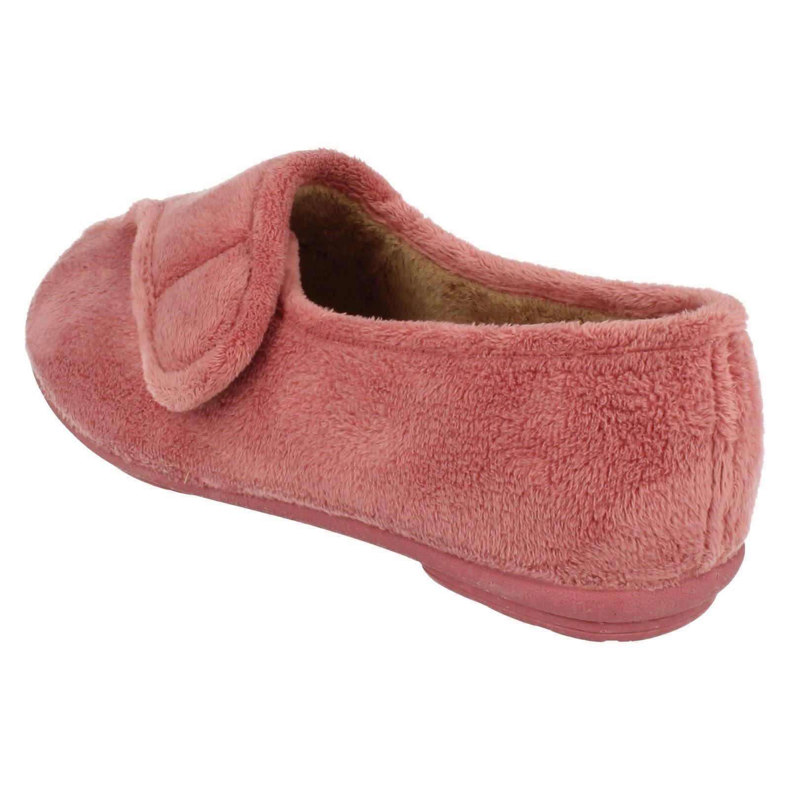 Pantuflas para dama K's de Clarks *agitación de olas* - Imagen 13 de 37