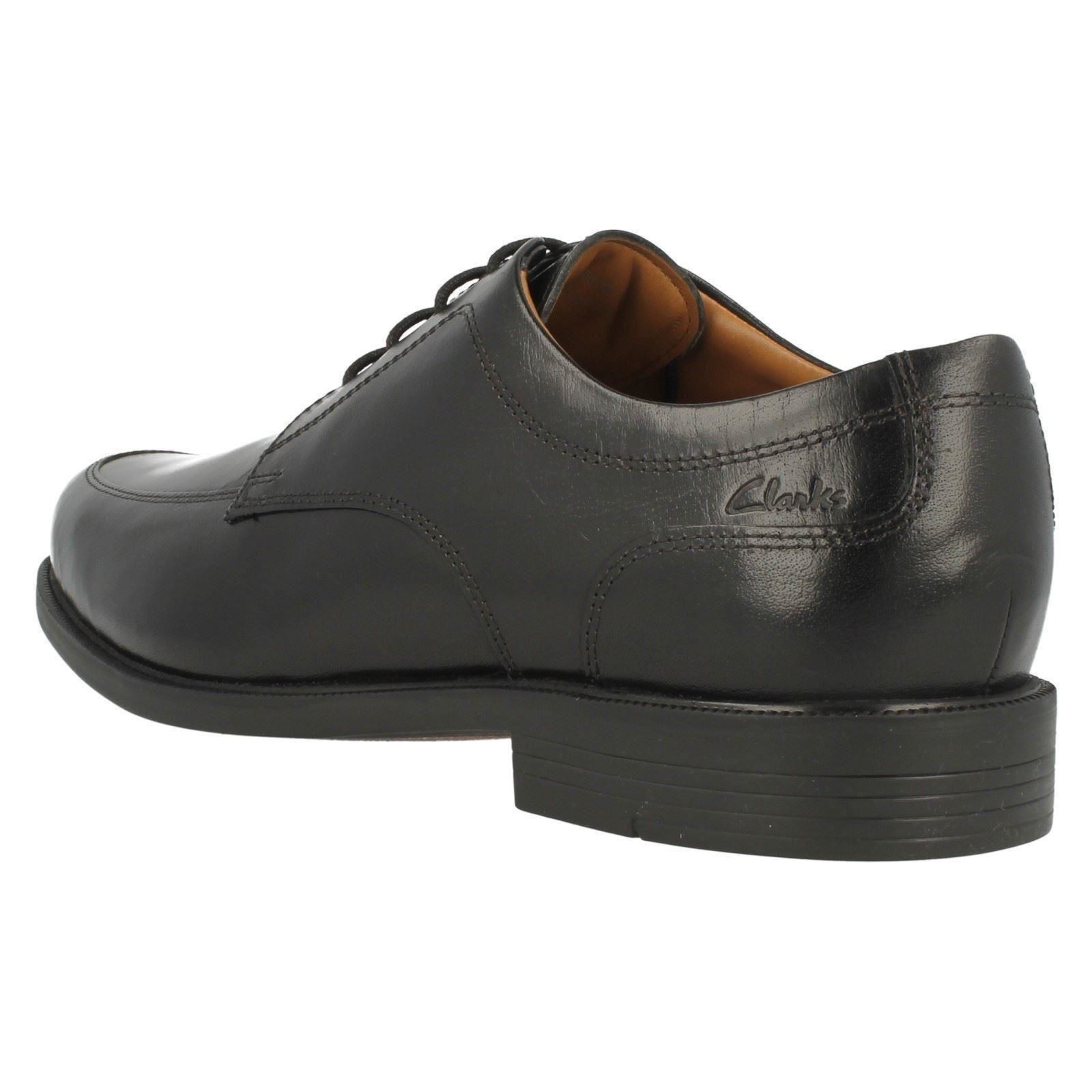 Scarpe Da Uomo Formali Clarks Beeston Apron