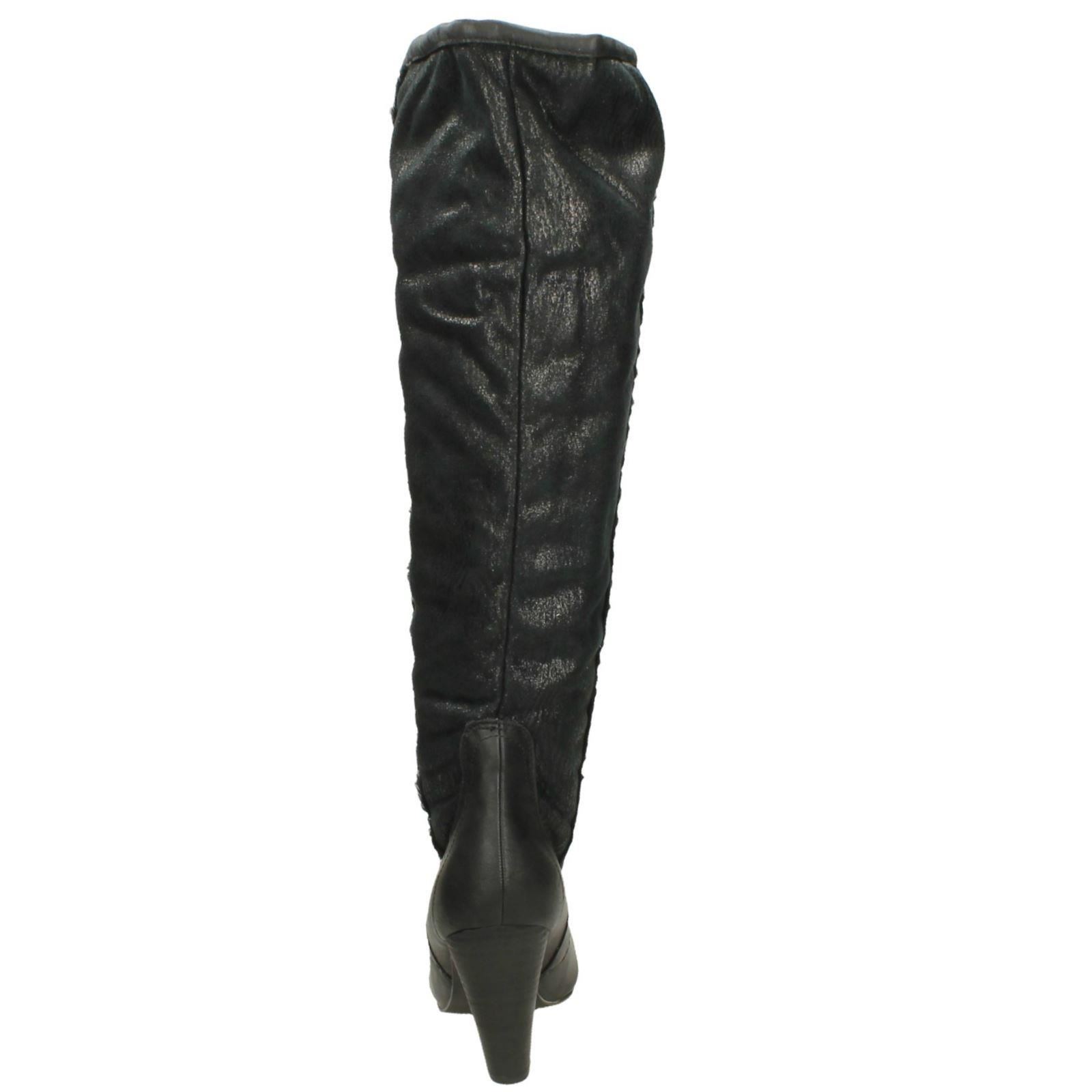 Ladies Spot On Knee High Fleece Lined Heeled 'Boots' - Picture 9 of 19