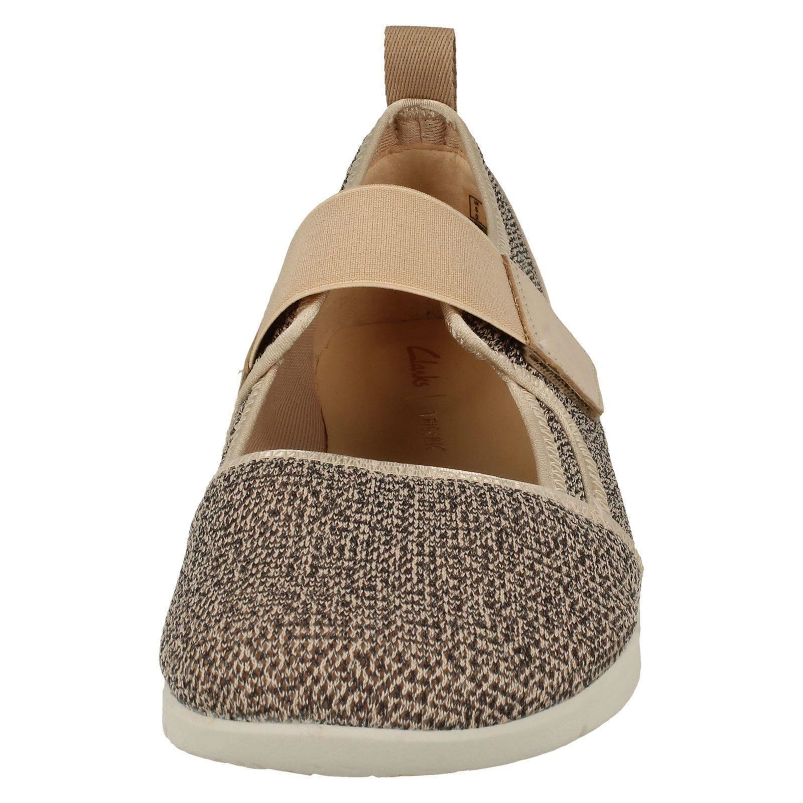 Zapatos de estilo Mary Jane Clarks Trigenic de Clarks para dama - Tri Amelia Bar - Imagen 17 de 19