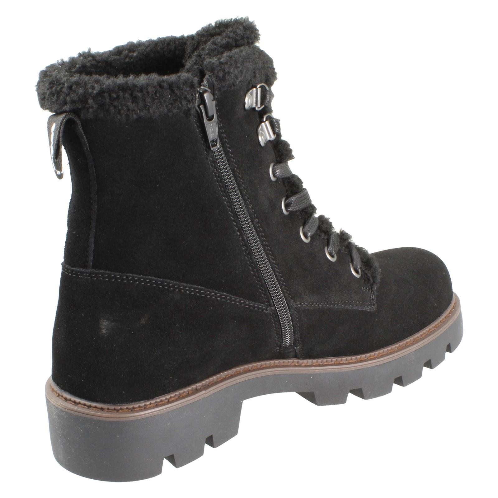 Mujer Hush Puppies Ante Resistente Al Agua Caliente Botines 3CM Tacón Aurelia - Picture 6 of 10