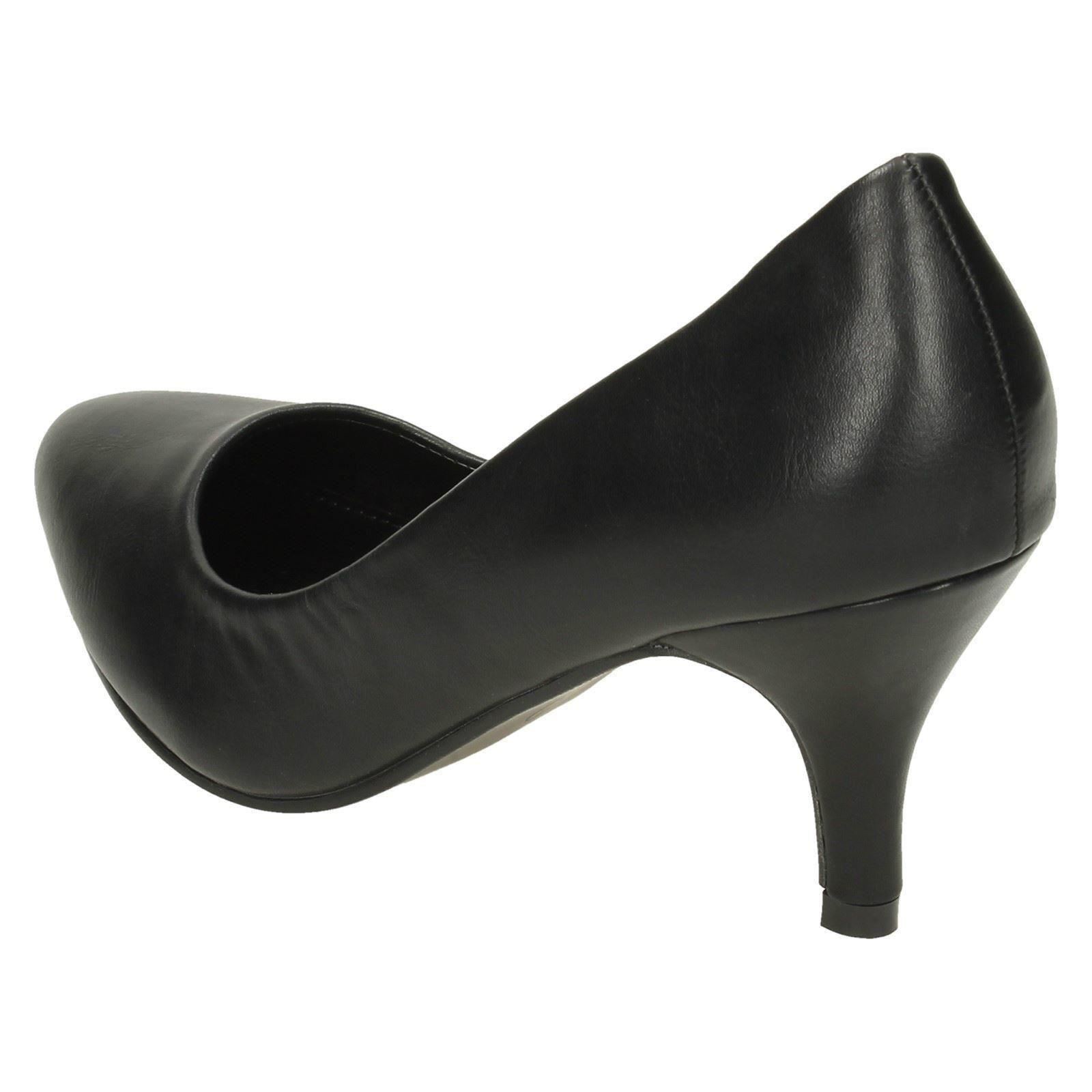 Ladies Spot On Mid Heel Pointed Toe Court 'Shoes' - Picture 4 of 37