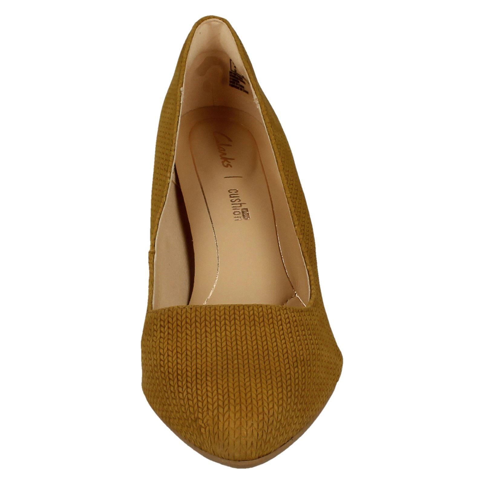 Damas Clarks Puntera Redondada Inteligentes Sin Cordones Cuero Corte Zapatos Laina Rae - Imagen 18 de 19