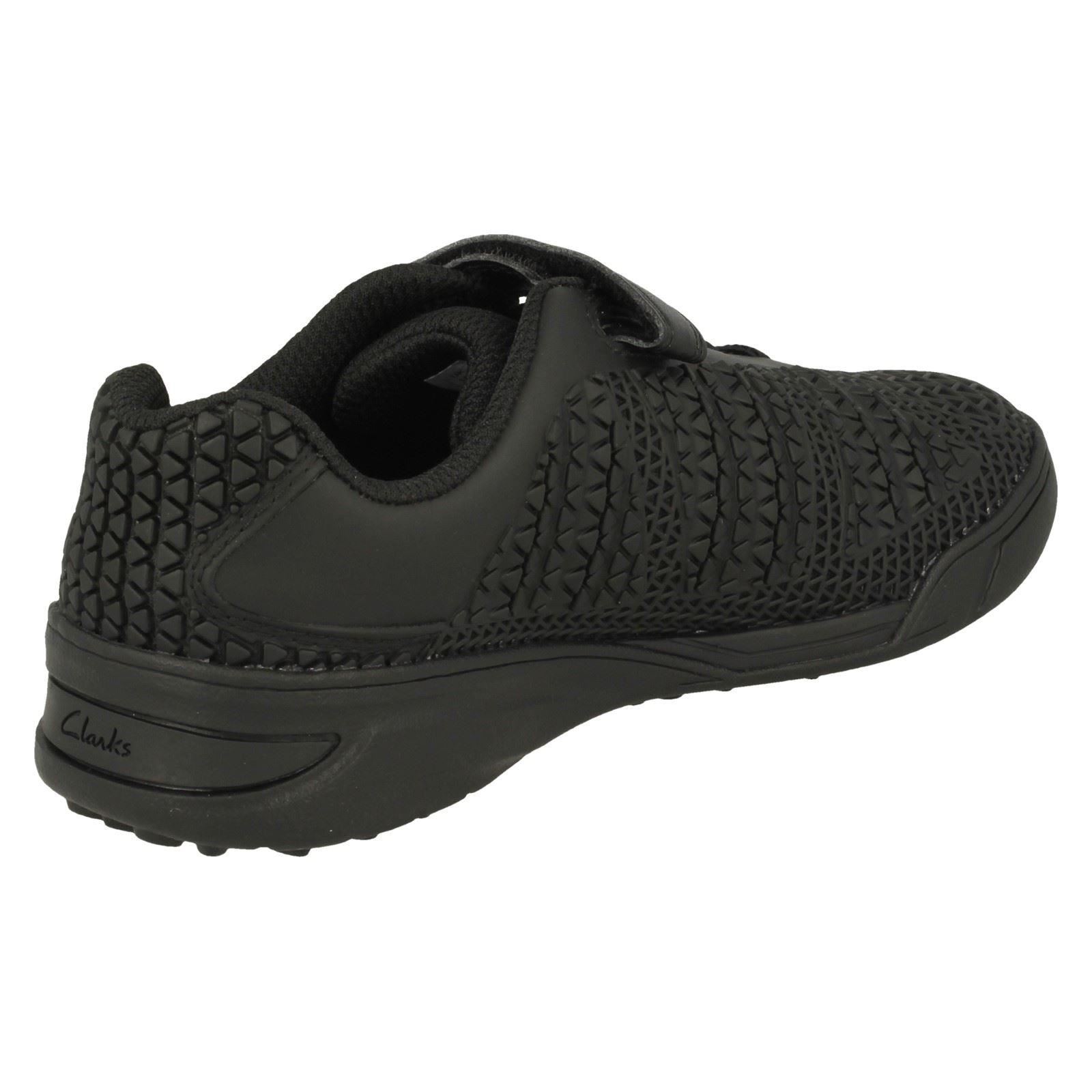 clarks blaze trainers