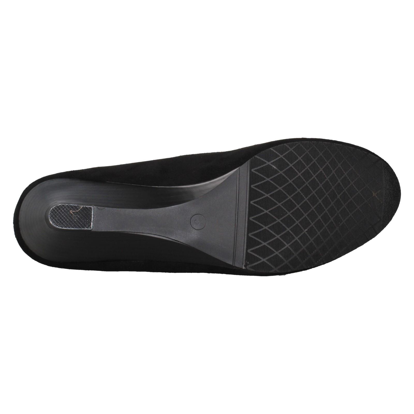 Ladies Spot On Low Wedge Court Shoes *F9R806* - Picture 10 of 37