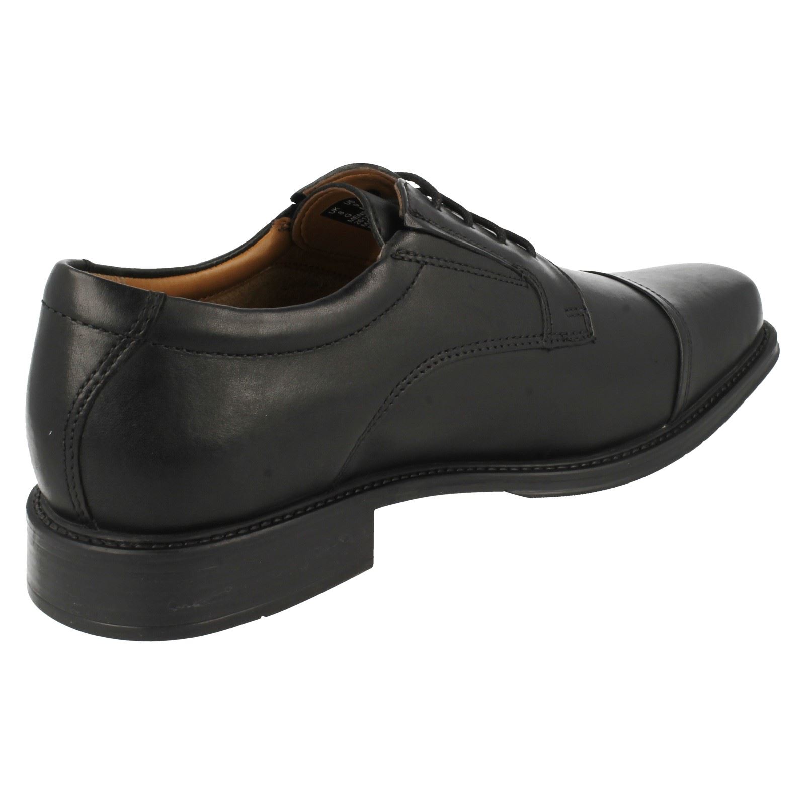 Da Uomo Clarks arrotondati toe stringati stringati stringati in pelle Scarpe DRIGGS Cap 39b7fd Da Uomo Clarks arrotondati toe stringati stringati stringati in pelle Scarpe DRIGGS Cap 39b7fd