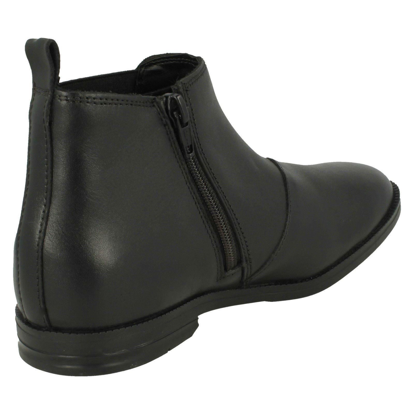 Boys Clarks Smart Boots Rufus Trail - Picture 6 of 10