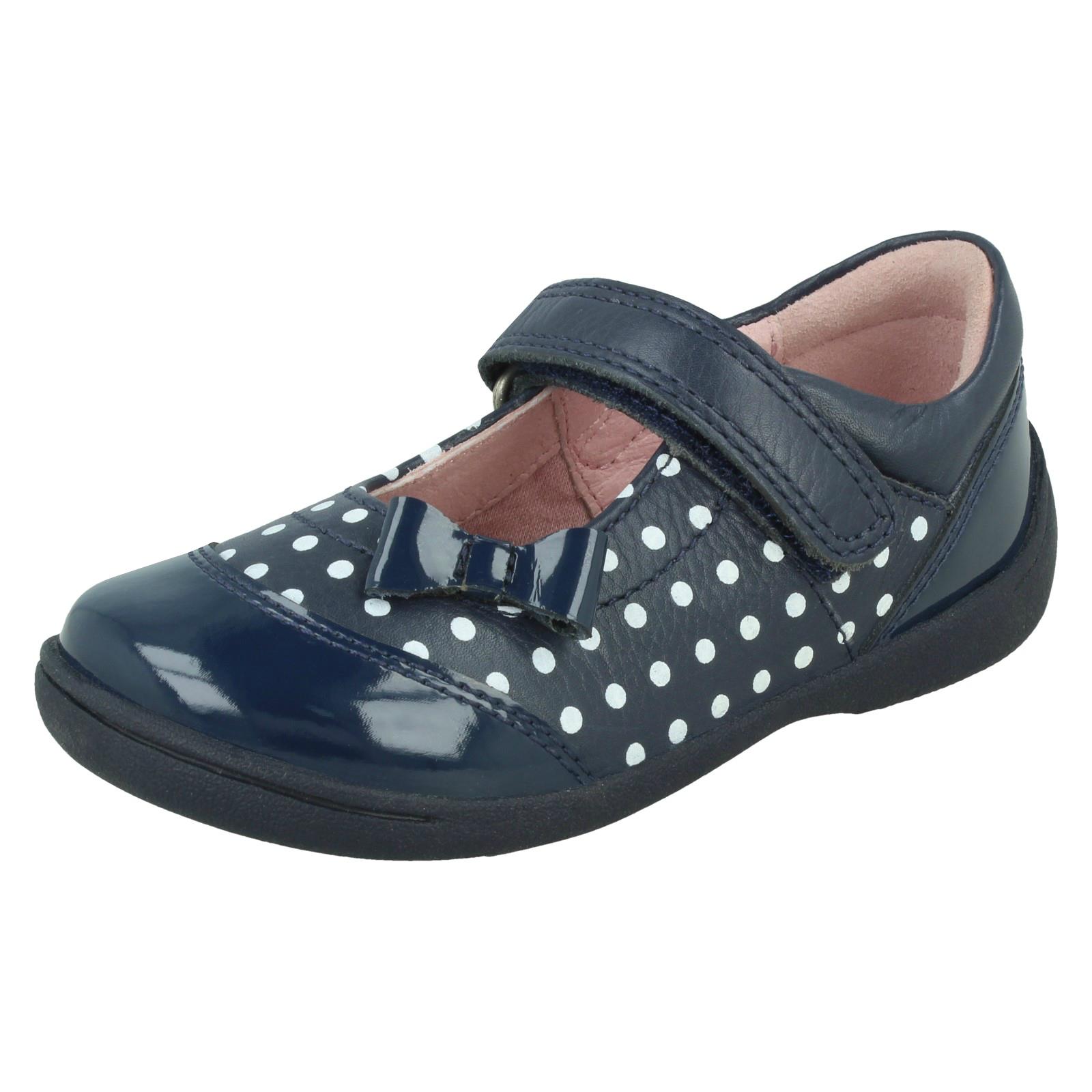 Girls Startrite Mary Jane Style Ballerinas 'Twizzle' - Picture 2 of 19
