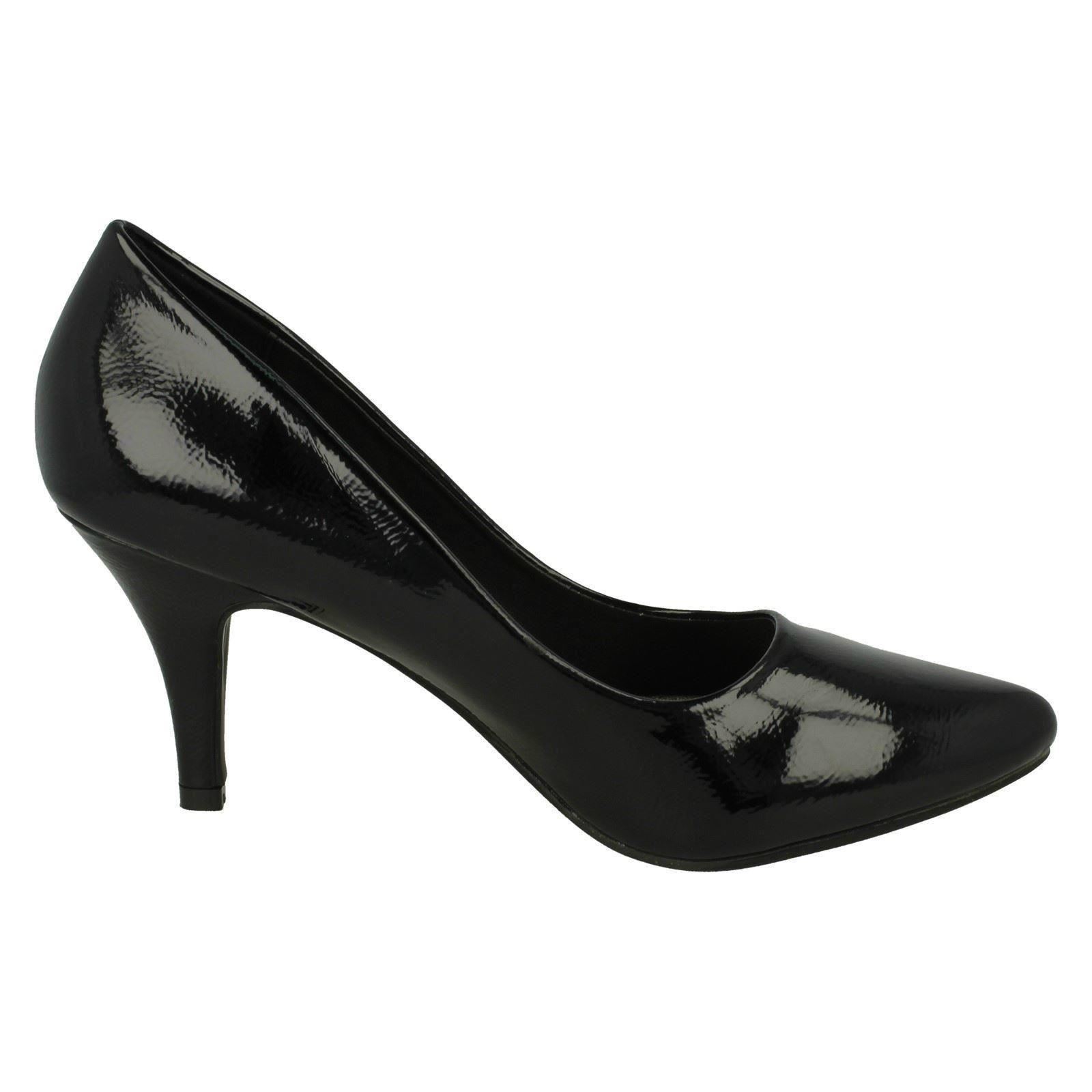 Ladies Spot On Smart Slip On Heeled Synthetic Patent Court Shoes F9R905 - Picture 7 of 19