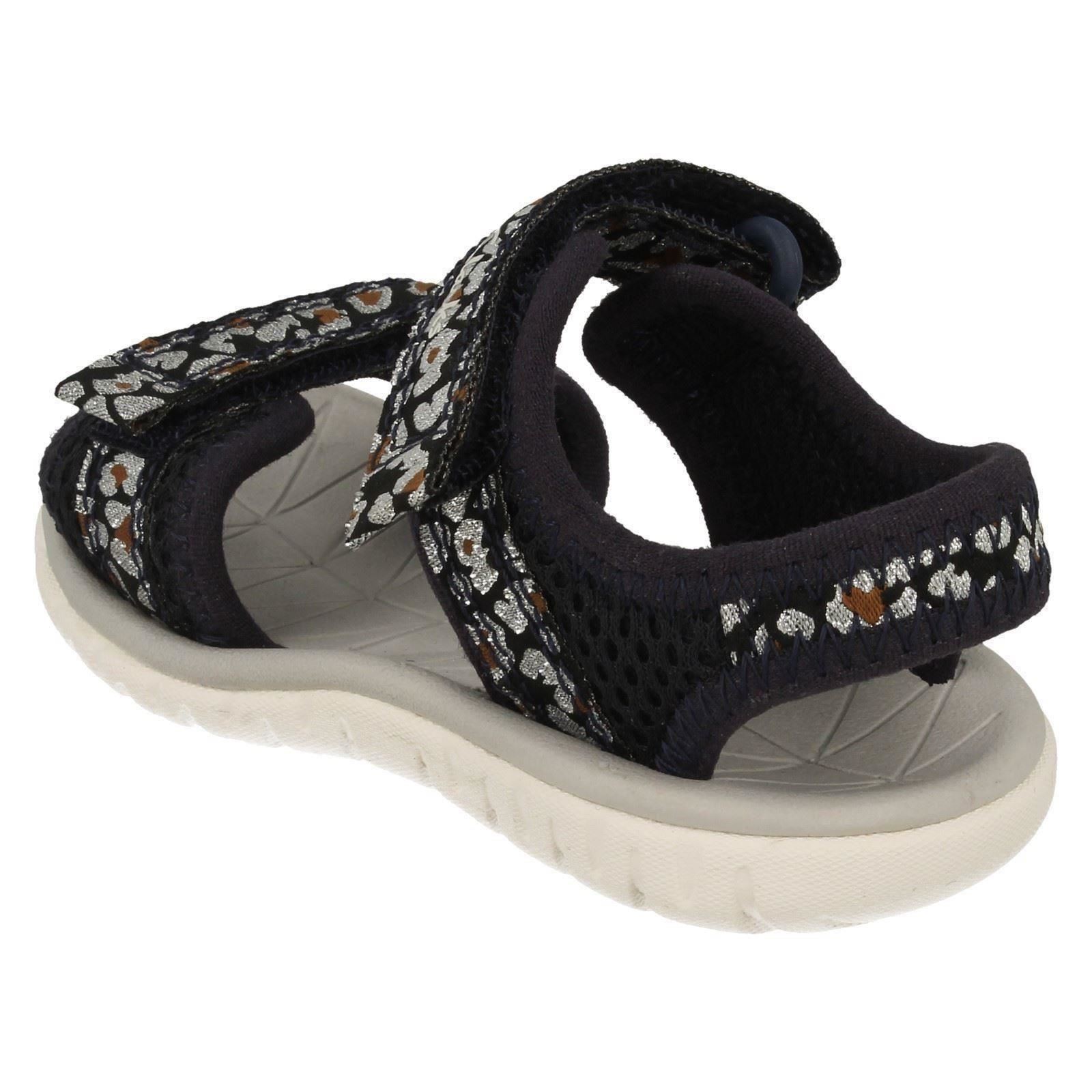 Childrens Clarks Casual Hook & Loop Textile Summer Sandals Surfing Tide K - Picture 40 of 73