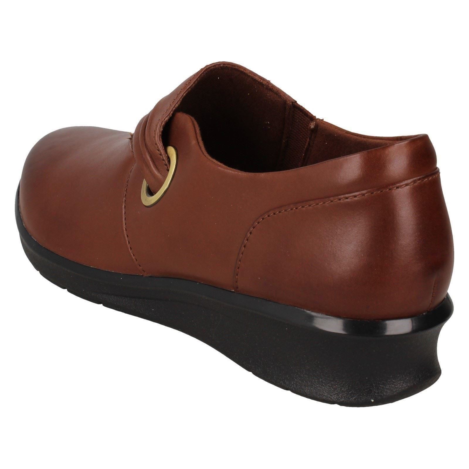 Ladies Clarks Casual Everyday Comfort Slip On Wedged Leather Shoes Hope Shine - Picture 4 of 10