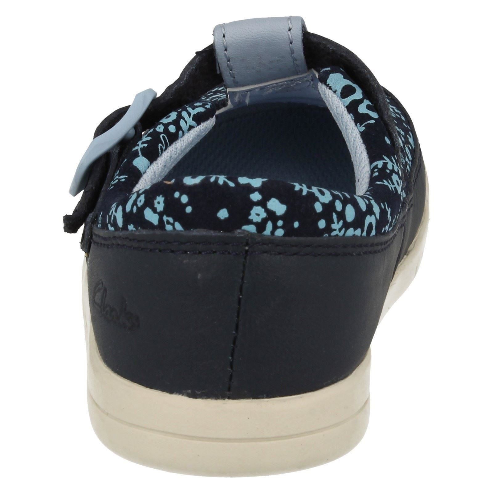 Infant Girls Clarks First T-Bar Shoes /'Crazy Tale/'