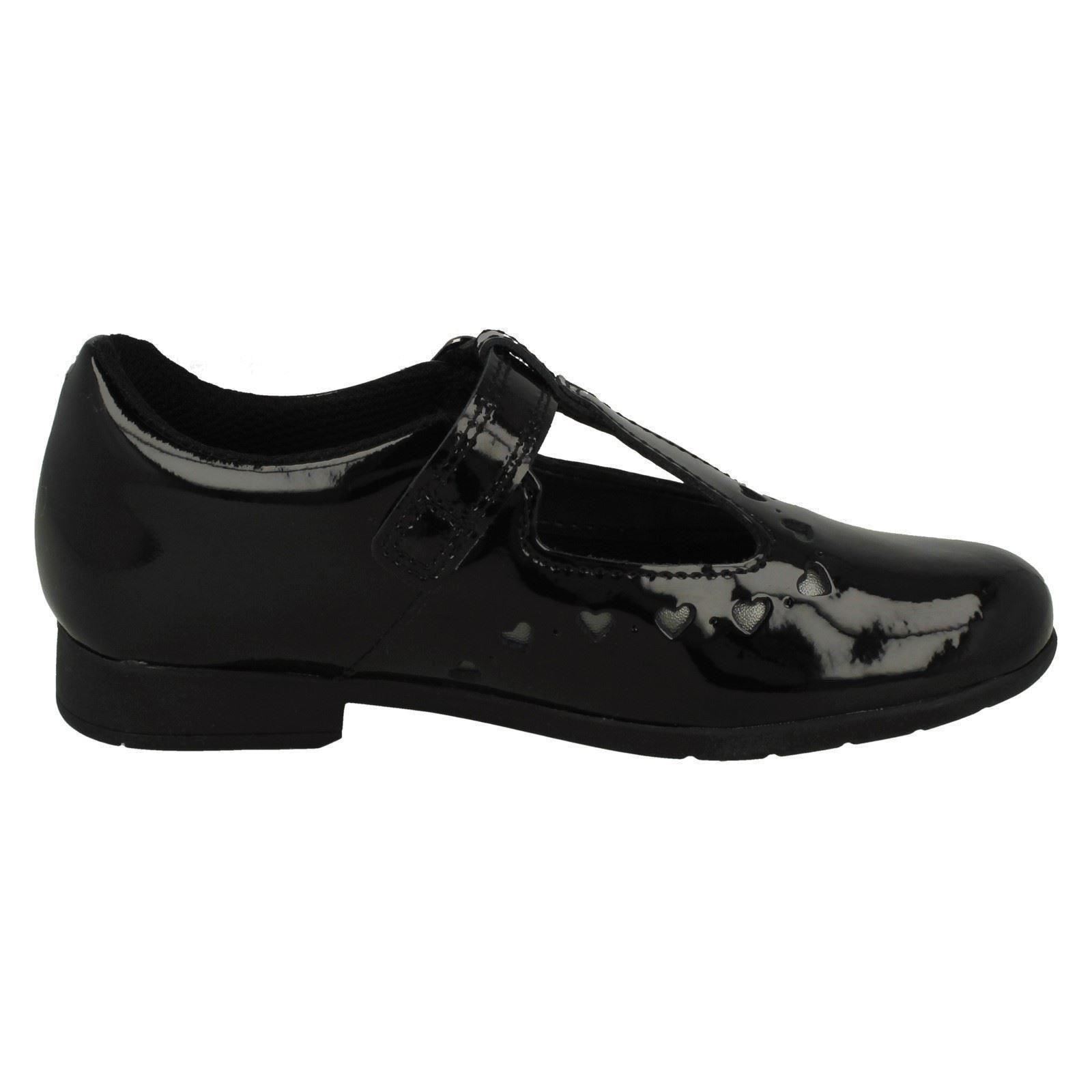 Mädchen Clarks Stylisch Herz Detailliert T-Bar Scala Kleid - Picture 8 of 10