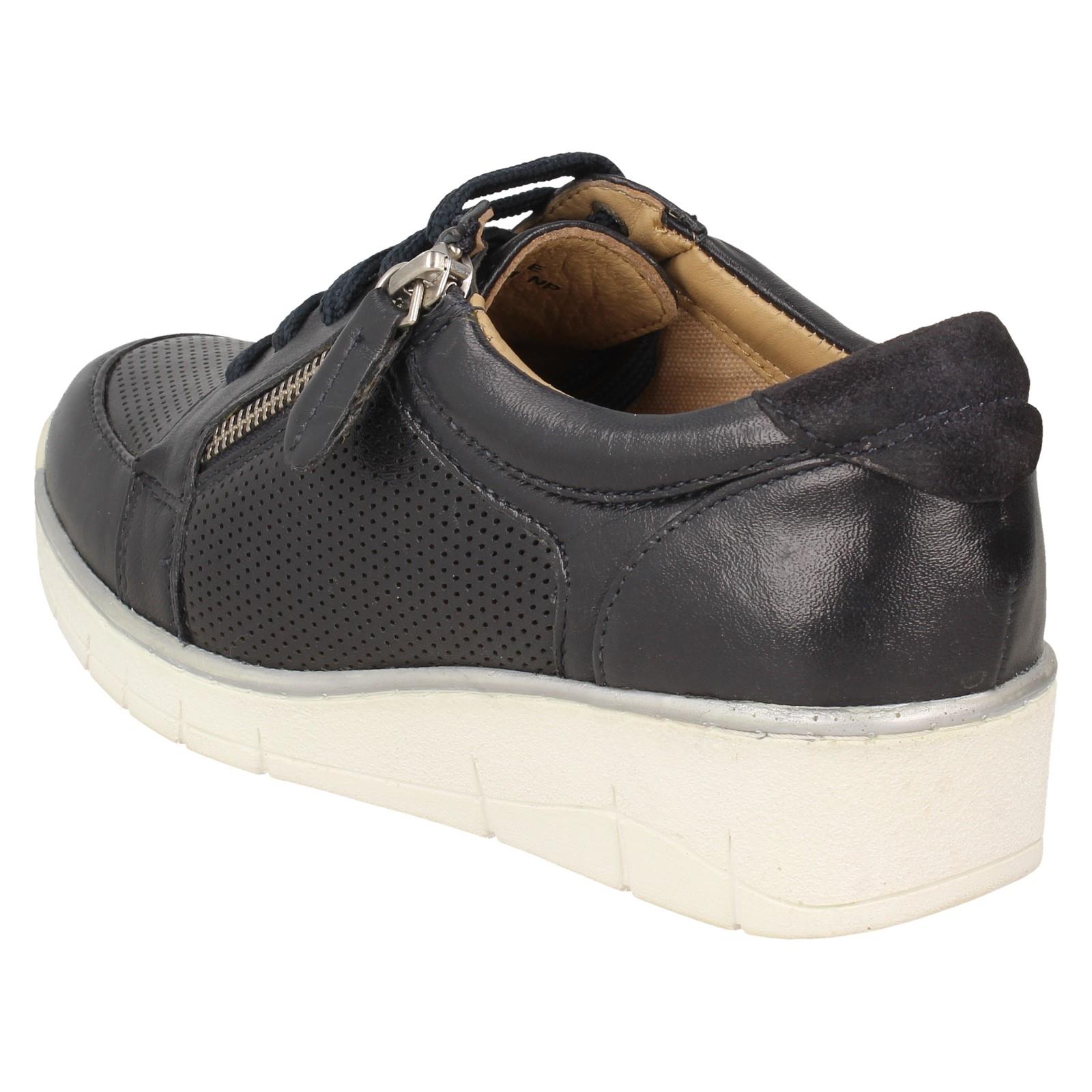 Zapatillas deportivas con cordones y cremallera lateral para dama Ivy - Imagen 16 de 19