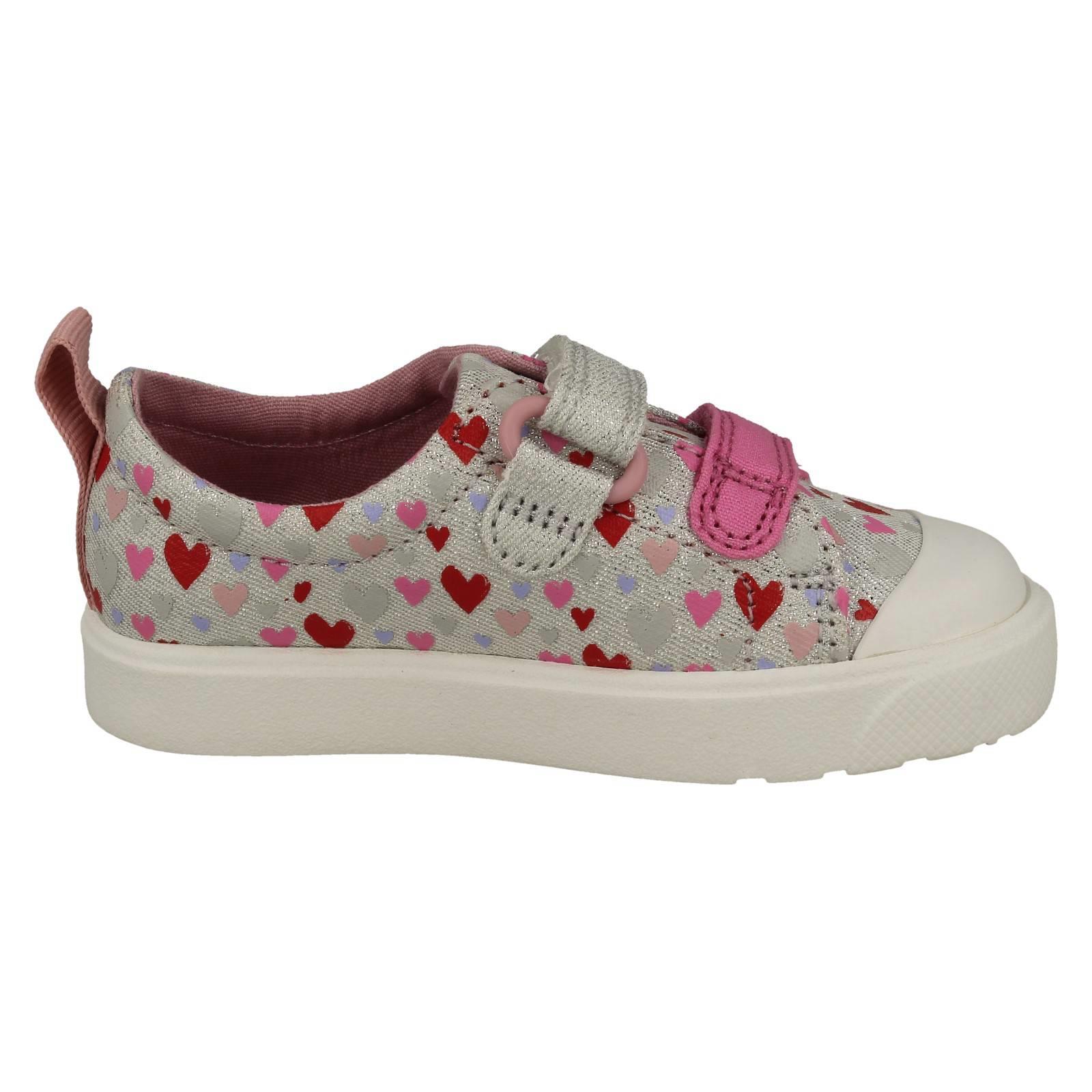 Leichte Canvas-Schuhe mit Clarks-Muster und Details für Kinder *City Bright* - Bild 14 von 64