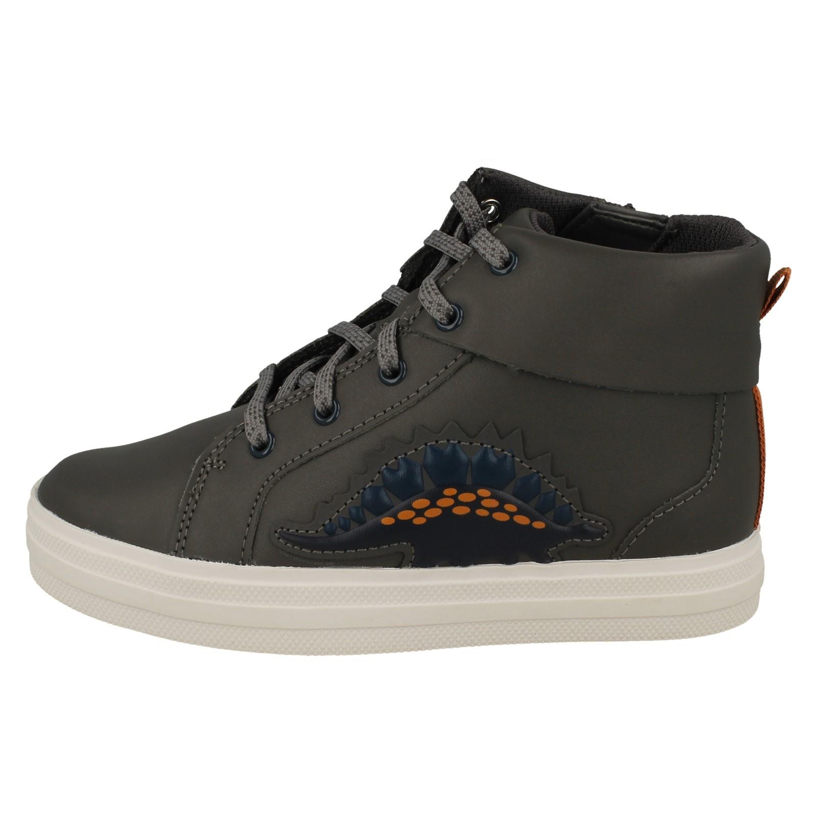 Botines informales Clarks de cuero con cremallera y cordones para niños Nova City - Imagen 3 de 28