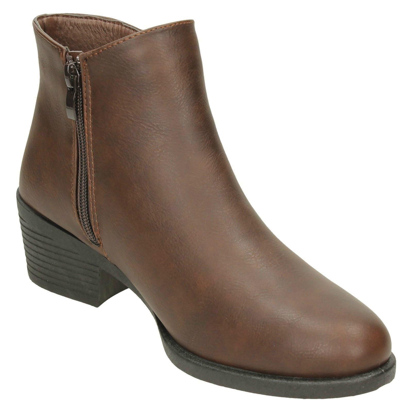 Botas al tobillo informales de tacón medio para dama F5R0736 - Imagen 17 de 19