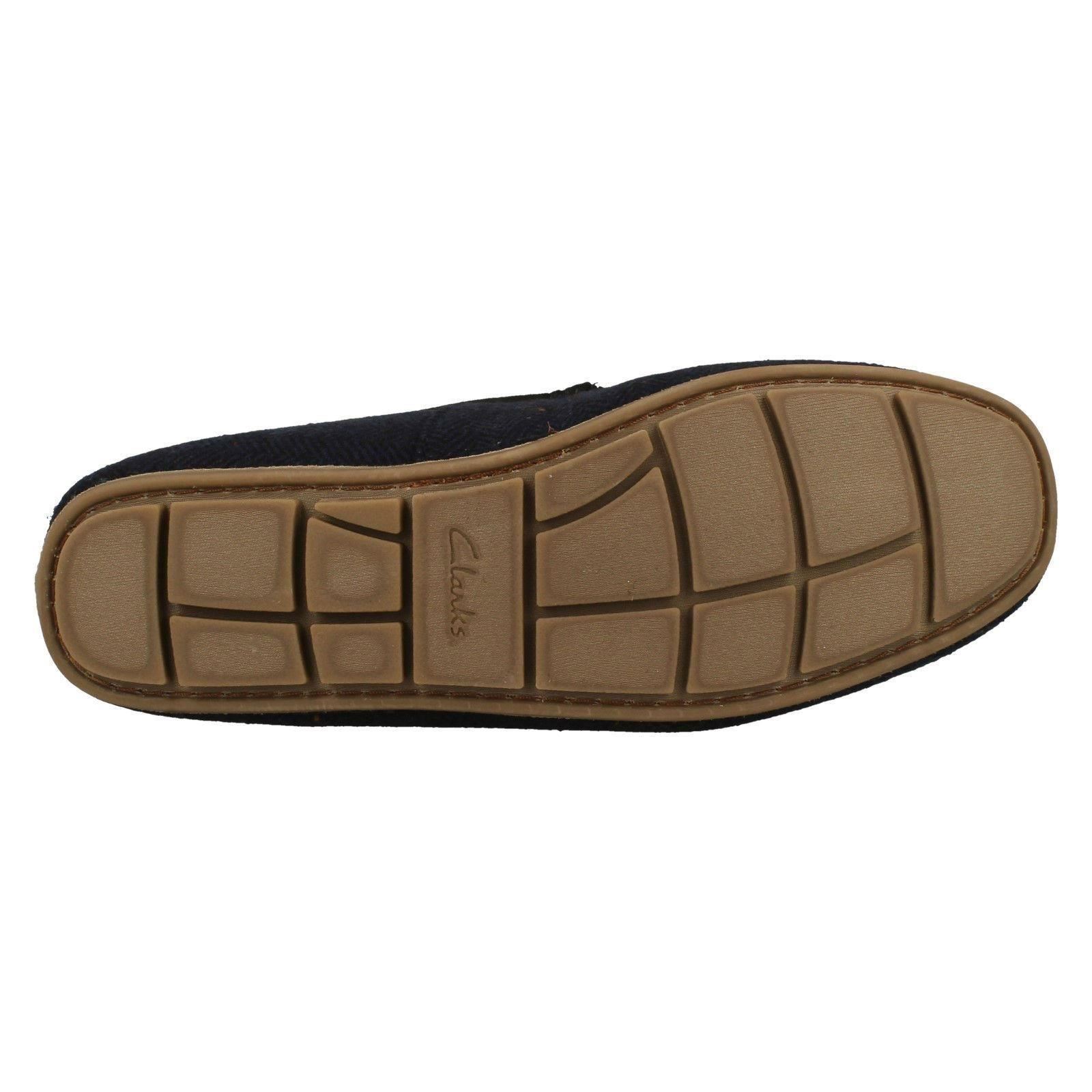 clarks interior cheer slippers