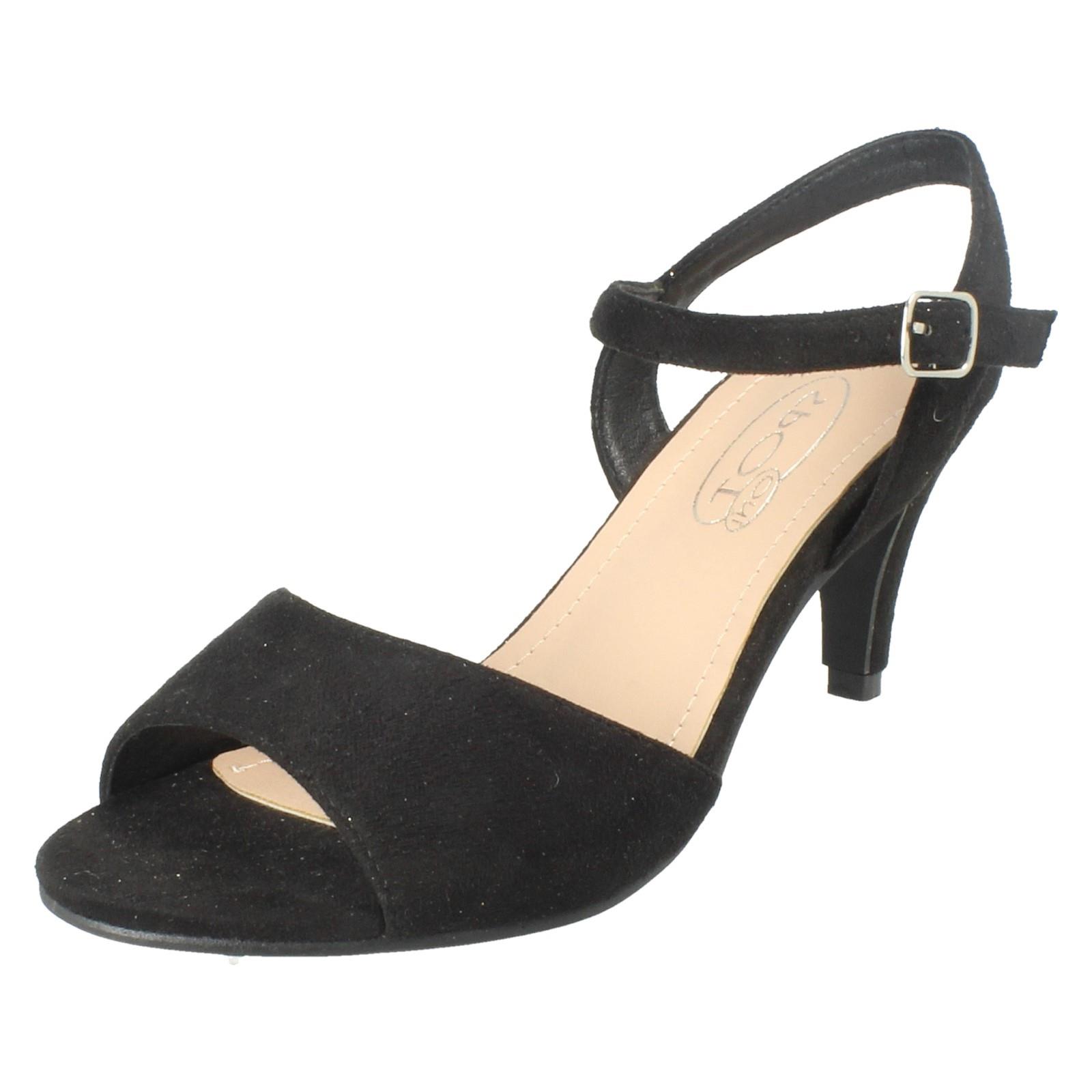 Sandalias de tacón formales de ajuste ancho con cierre de hebilla Anne Michelle para dama "F1R2114" - Imagen 2 de 46