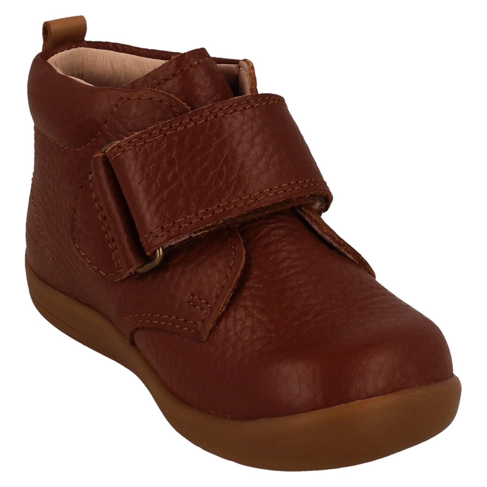Botines Startrite cuello acolchado Totter24 para niños - Imagen 17 de 19