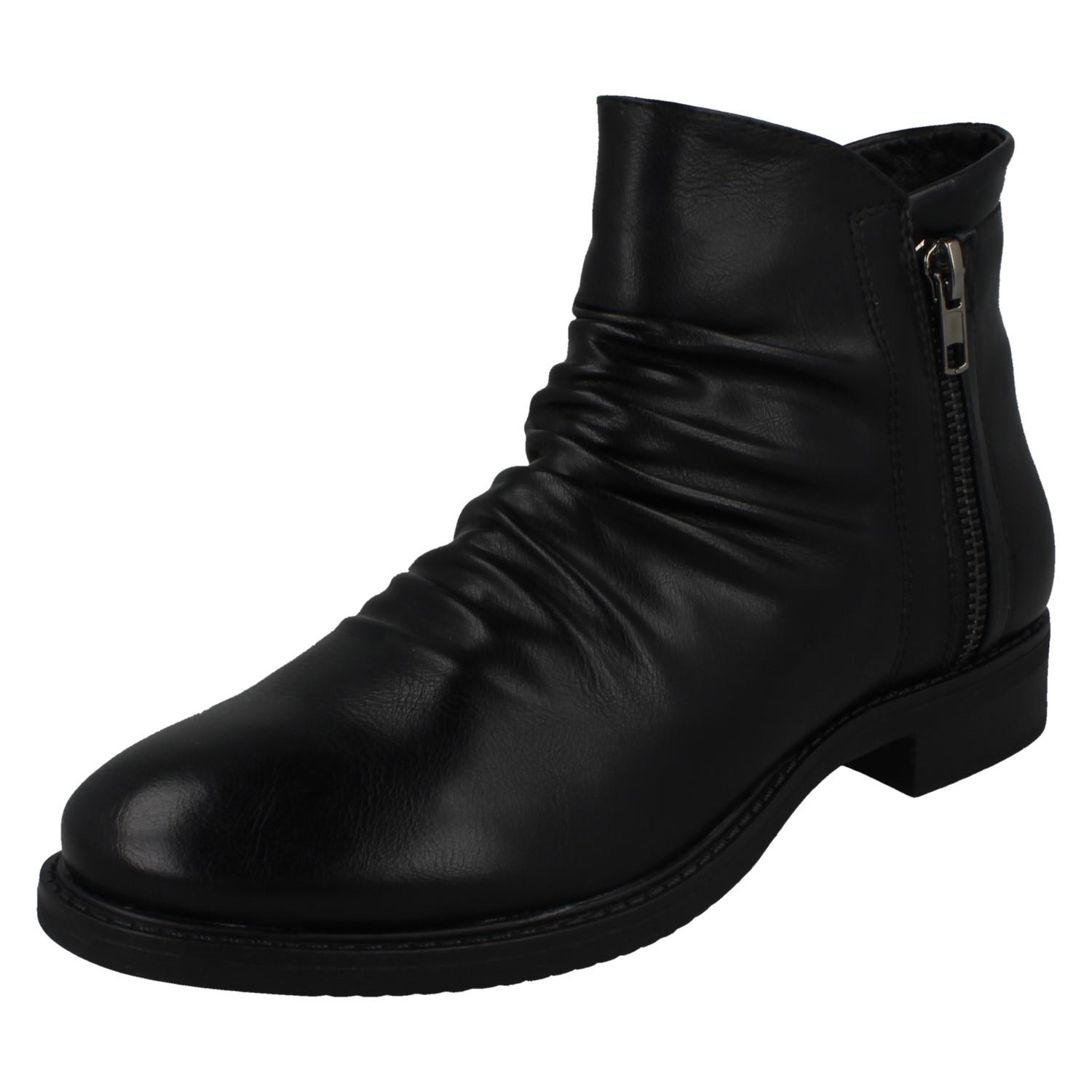 Ladies Spot On Low Heel Rouched Ankle Boot F51031 - Picture 2 of 19