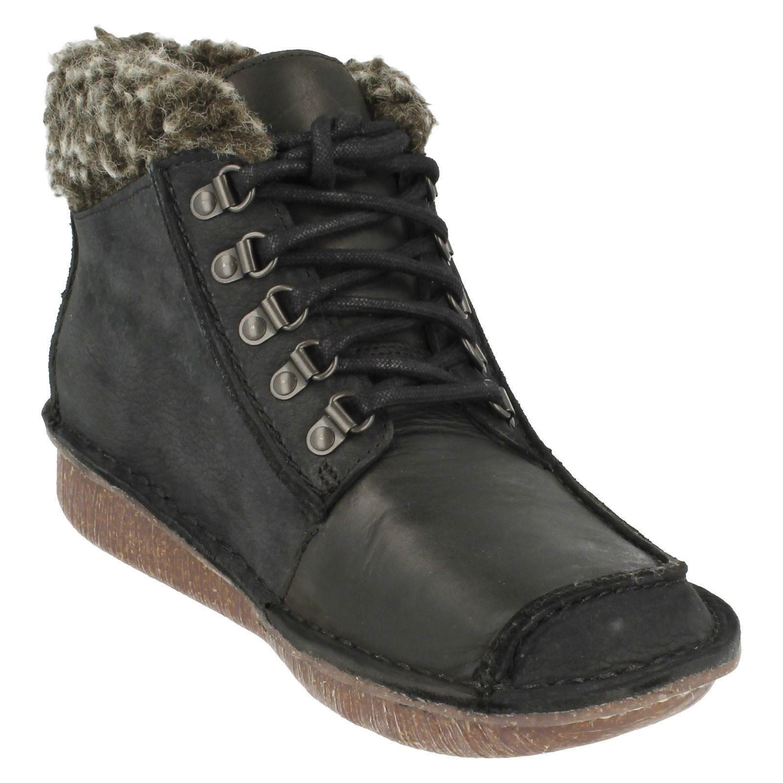 Ladies Clarks Fur Top Ankle Boots Funny Girl eBay