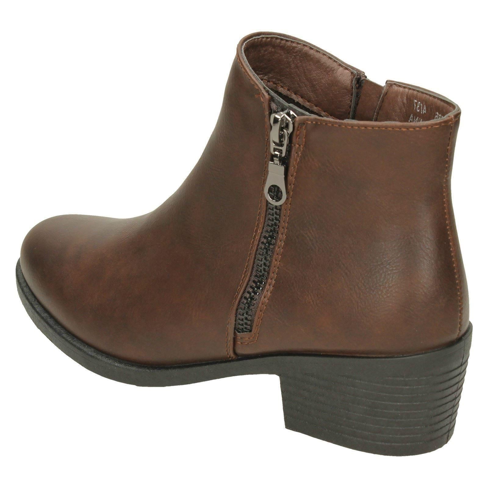 Botas al tobillo informales de tacón medio para dama F5R0736 - Imagen 13 de 19