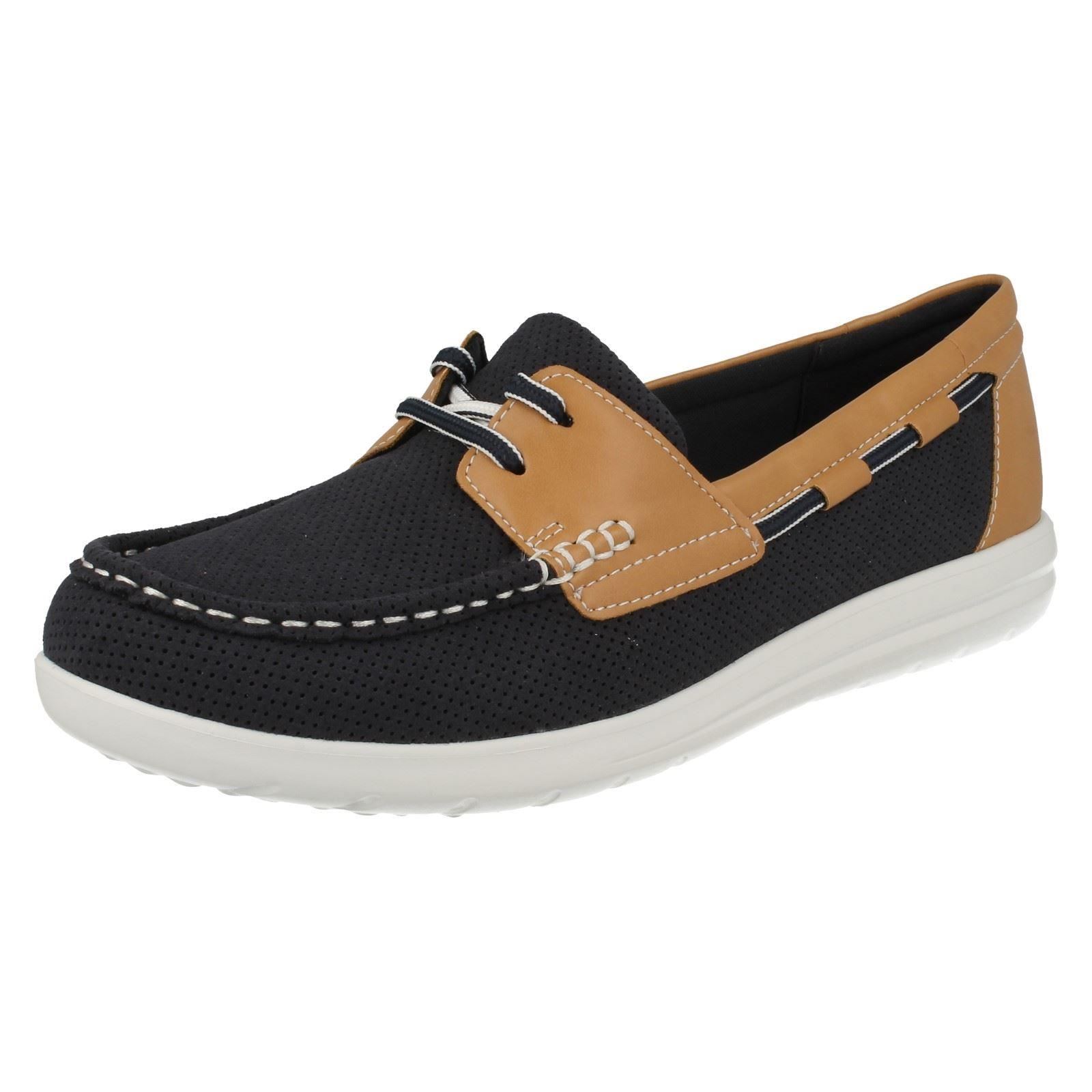 Ladies Cloud Steppers By Clarks Lace Up Deck Shoes Jocolin Vista eBay