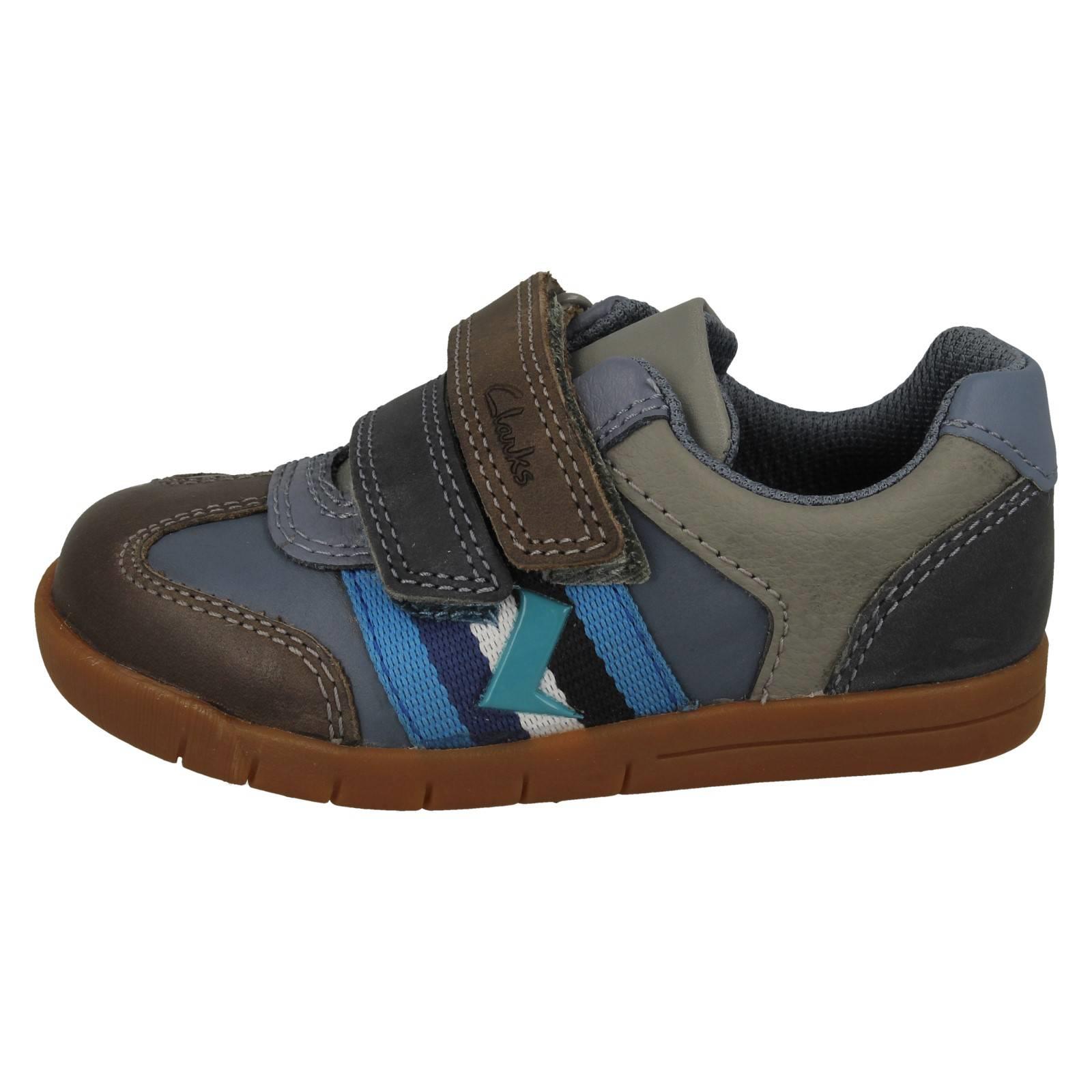Jungen Clarks Streifendetail Klettverschluss Schuhe "Den Stripe" - Bild 25 von 28
