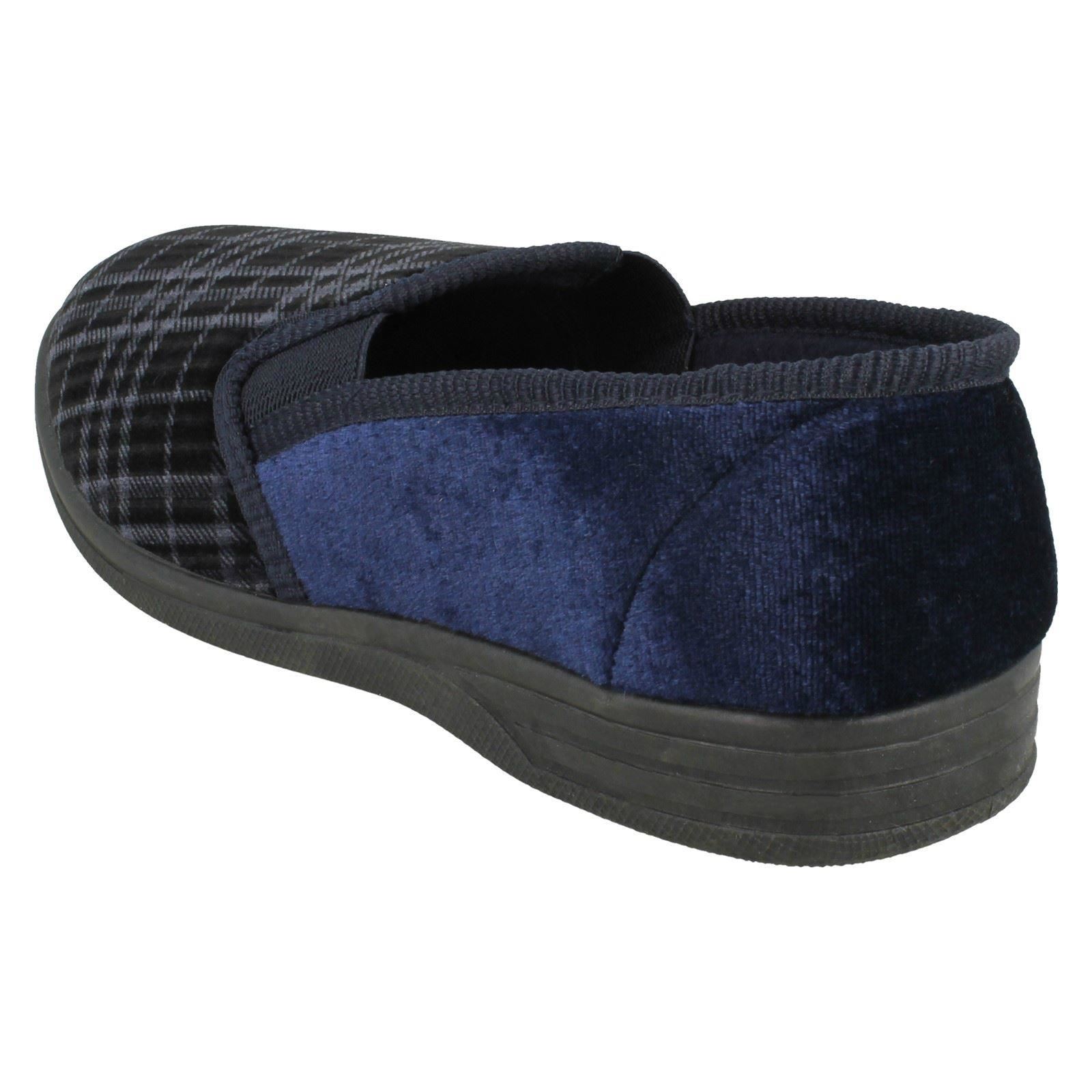 Mens Spot On 'Checked Slippers' - Picture 17 of 19