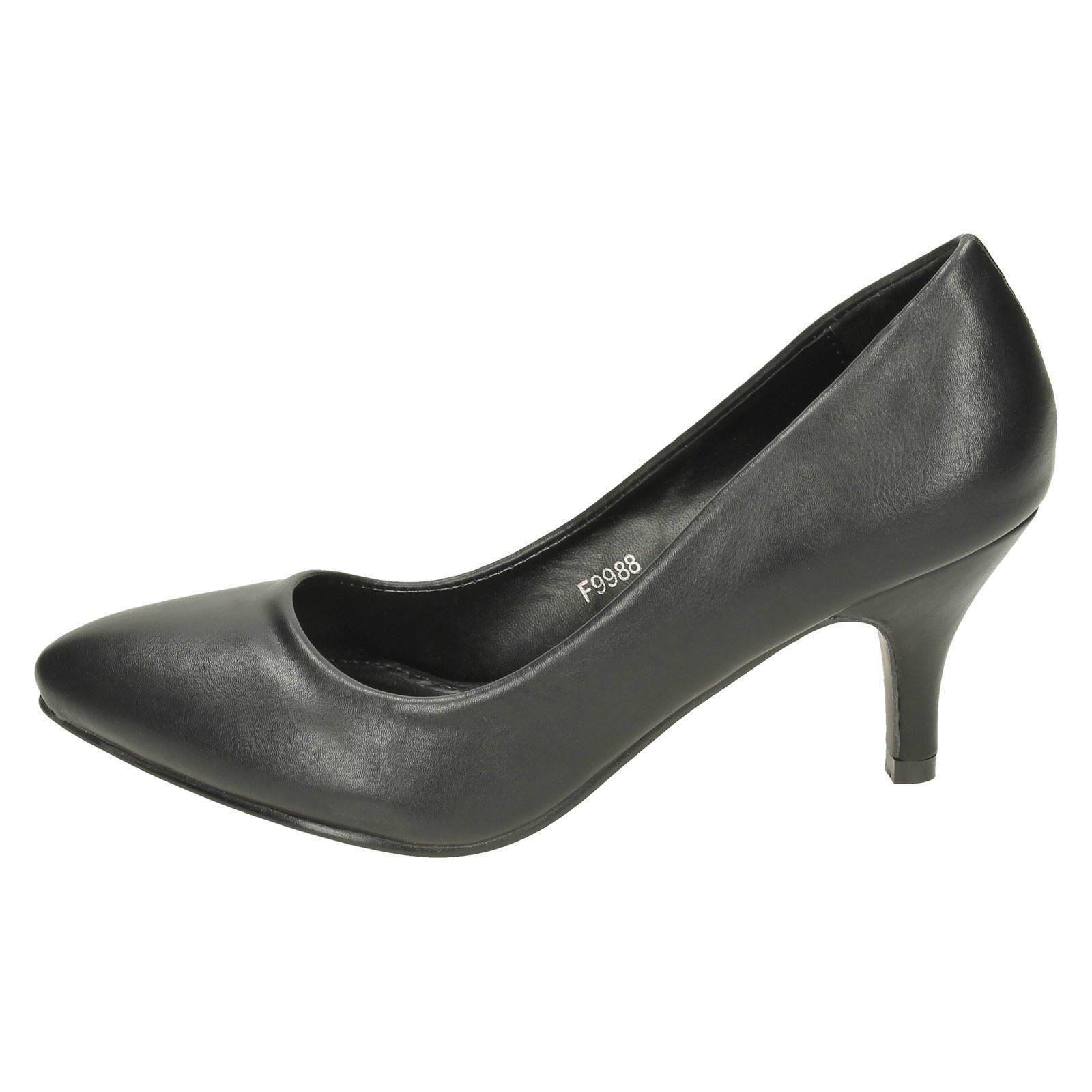 Ladies Spot On Mid Heel Pointed Toe Court 'Shoes' - Picture 3 of 37