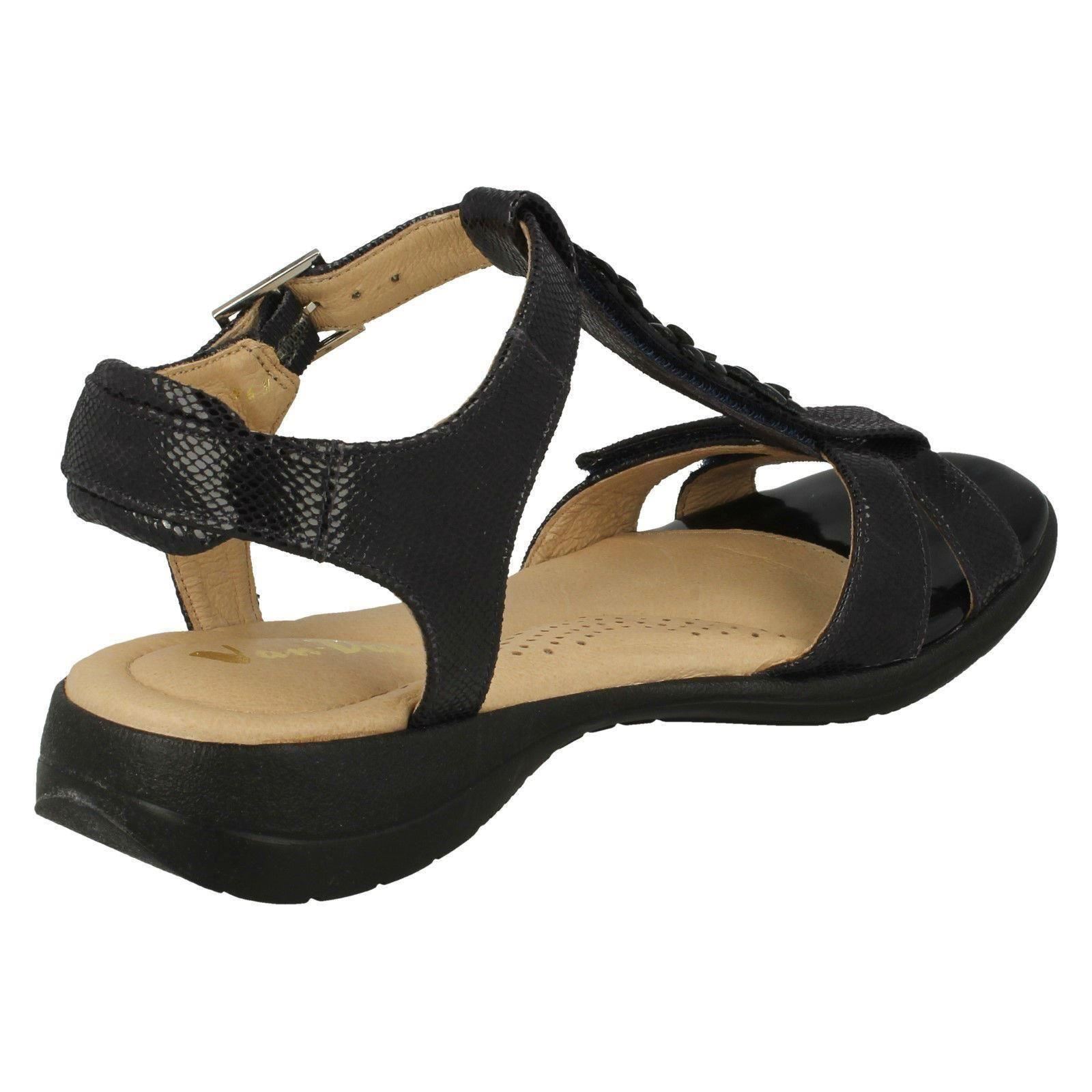 Ladies Van Dal Fiore Fiore Fiore Dettaglio Sandali Cinturino Morbido | A Basso Costo
c4bfb4 Ladies Van Dal Fiore Fiore Fiore Dettaglio Sandali Cinturino Morbido | A Basso Costo
c4bfb4