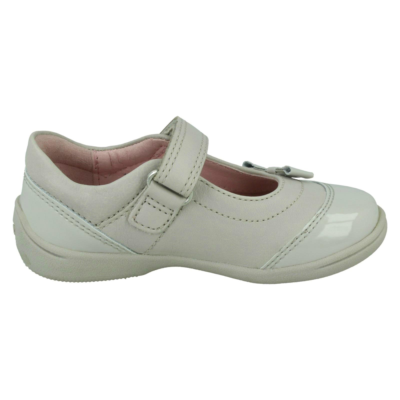 Girls Startrite Mary Jane Style Ballerinas 'Twizzle' - Picture 16 of 19