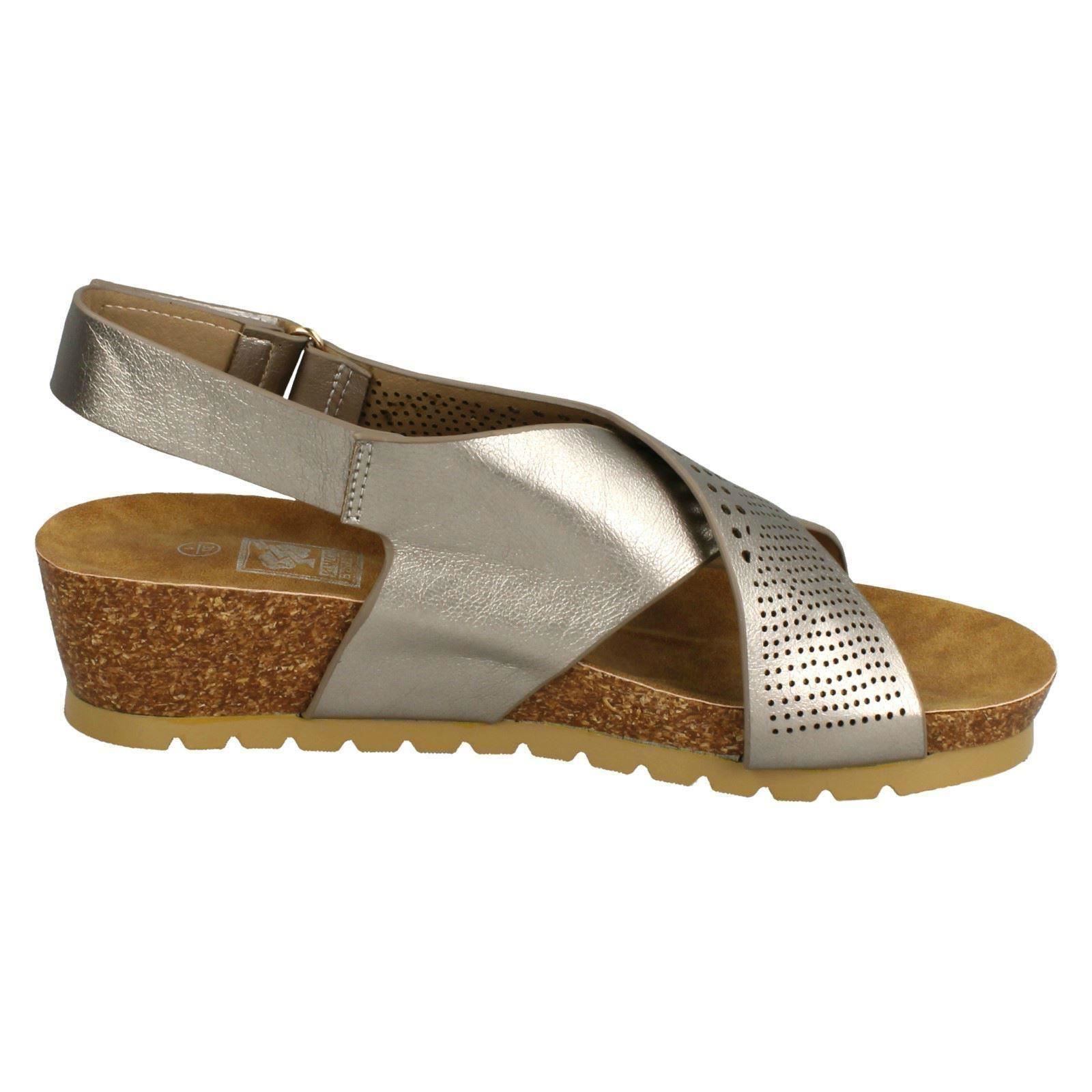 Ladies Down To Earth Mid Wedge X Strap *Sandals* - Picture 6 of 19
