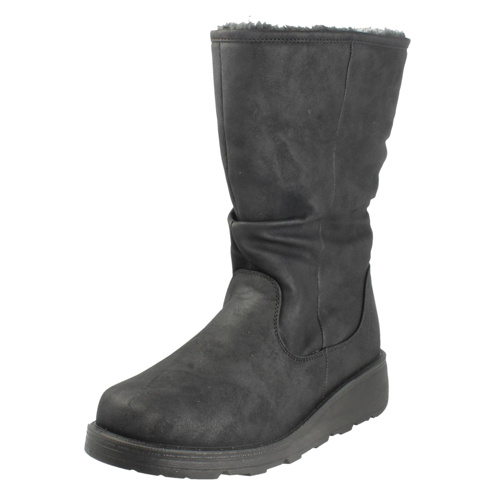 Ladies Spot On Fur Lined Zip Up Wide Fit Wedge Heel Mid Calf Boots F4466 - Picture 2 of 19