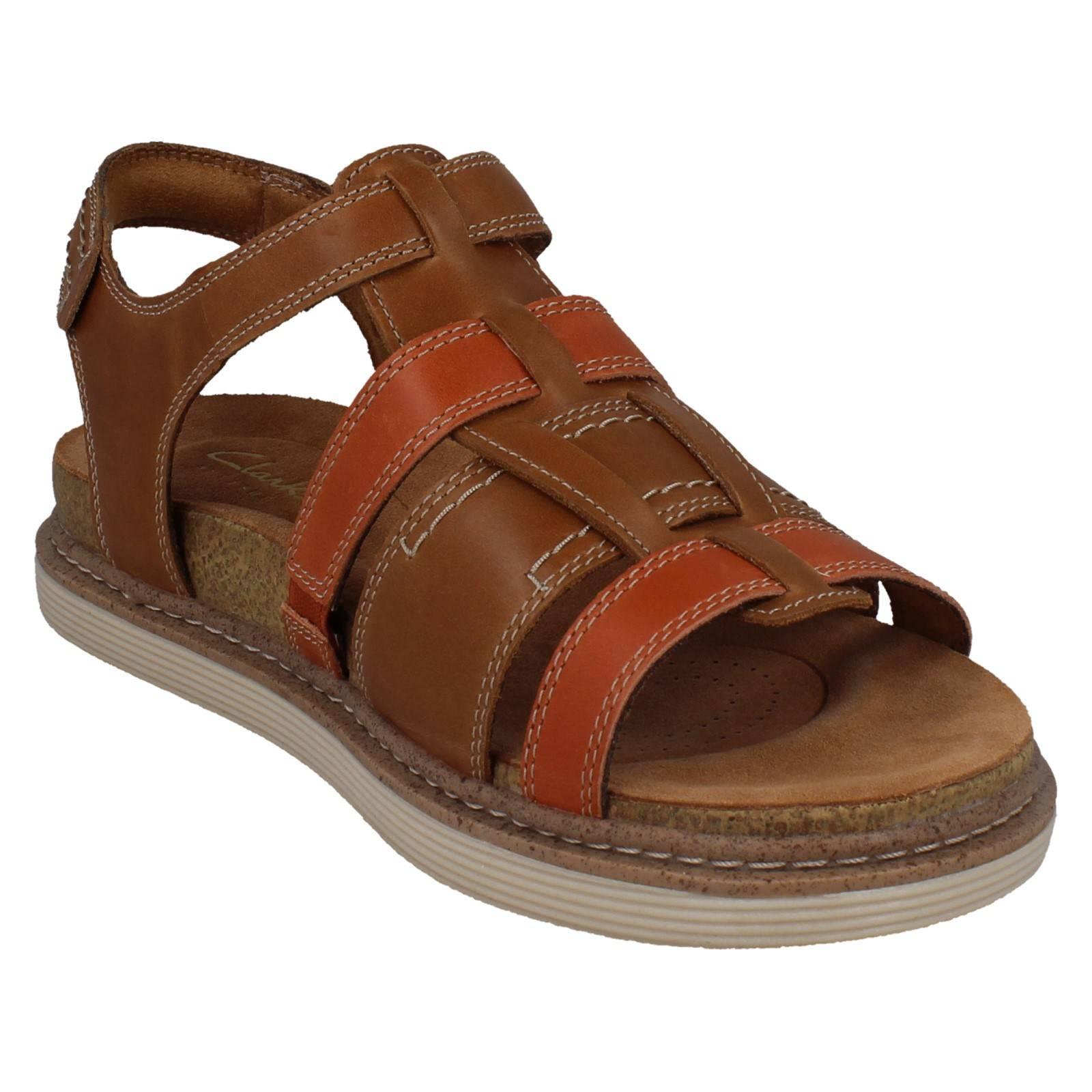 Sandalias Gladiadoras De Cuero Strappy Clarks Para Damas Arwell Sun - Imagen 17 de 19