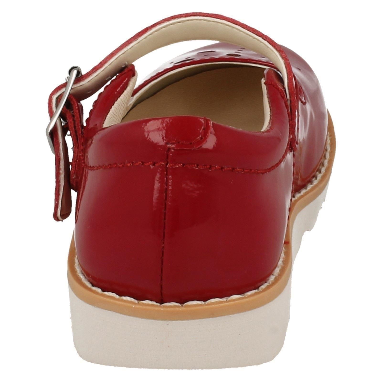 Clarks Ragazze brevetto scarpe di pelle /"CORONA/" Posy/"