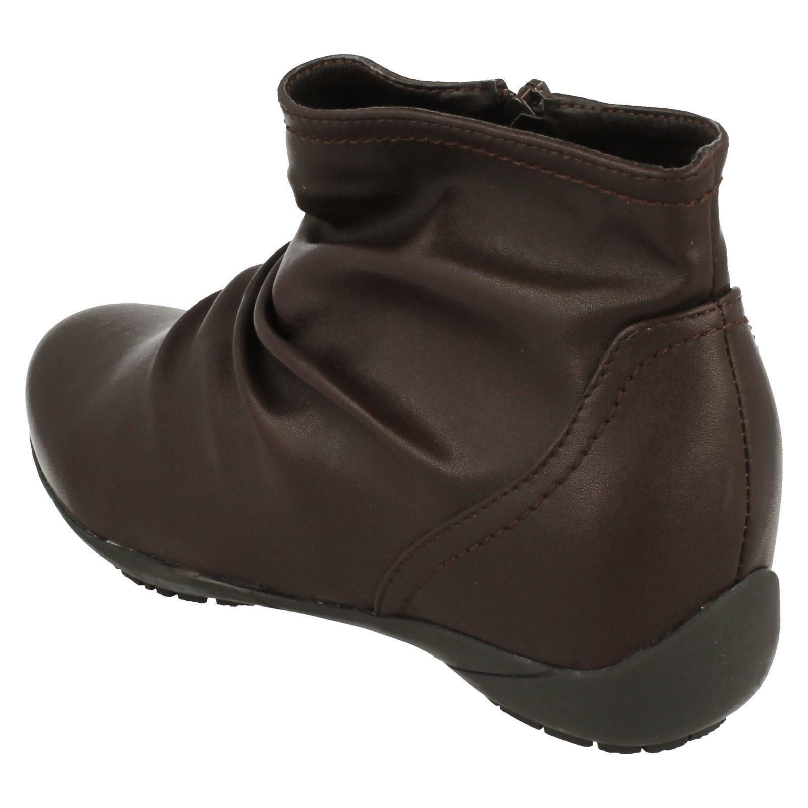 Ladies Down to Earth Casual Ankle Boots 'F5R0675' - Picture 13 of 19