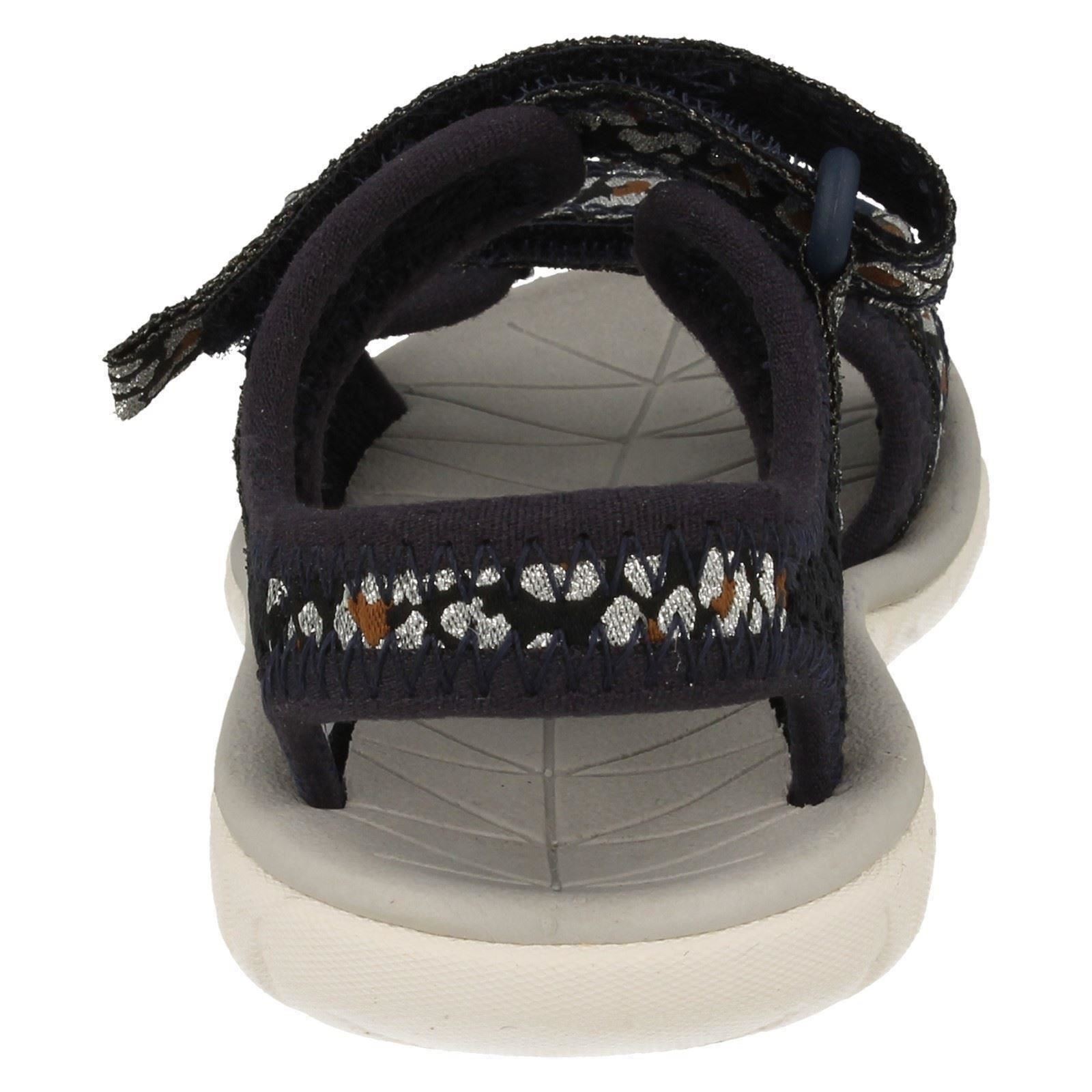 Childrens Clarks Casual Hook & Loop Textile Summer Sandals Surfing Tide K - Picture 41 of 73