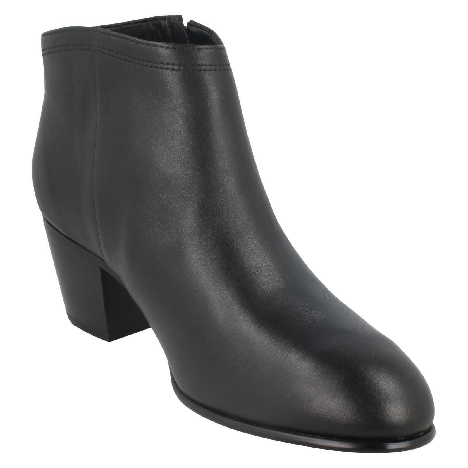 Damas Clarks Informal botas al Tobillo Tobillo Tobillo maypearl Alice 868941 Damas Clarks Informal botas al Tobillo Tobillo Tobillo maypearl Alice 868941