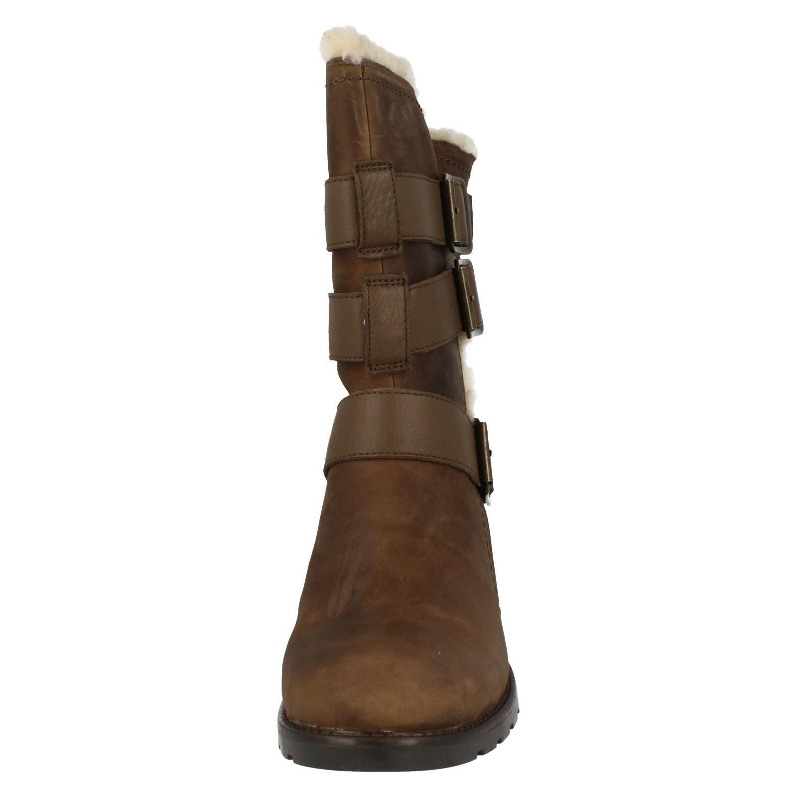 Descuento Descuento Descuento de la marca Botas Estilo Casual Damas Clarks Orinoco floración de utilidad 91a078 Descuento Descuento Descuento de la marca Botas Estilo Casual Damas Clarks Orinoco floración de utilidad 91a078