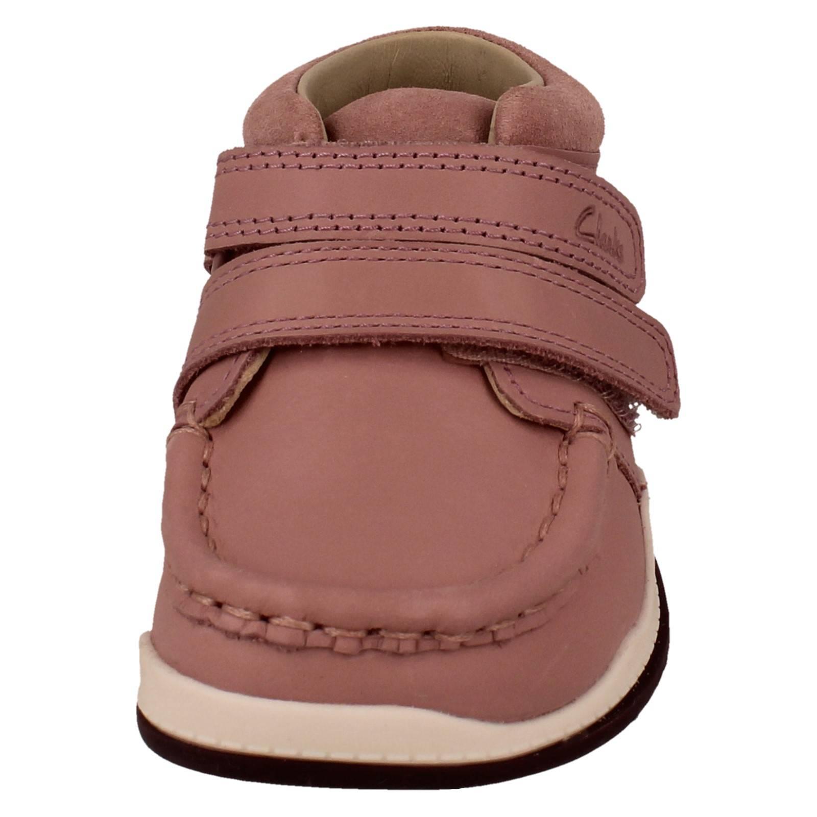 Botas al tobillo Clarks Pie Crust para niños juego de fideos - Imagen 9 de 19