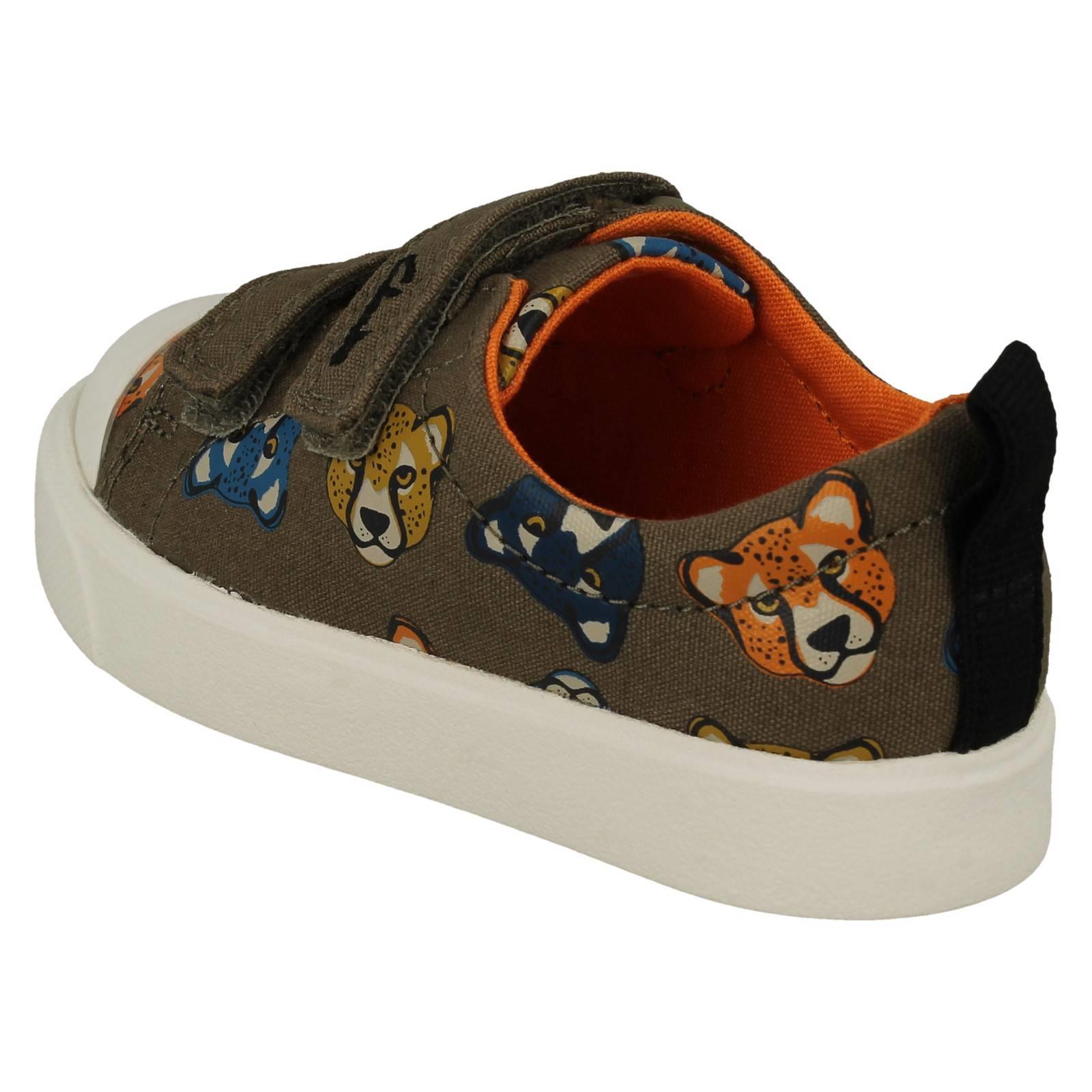Leichte Canvas-Schuhe mit Clarks-Muster und Details für Kinder *City Bright* - Bild 49 von 64