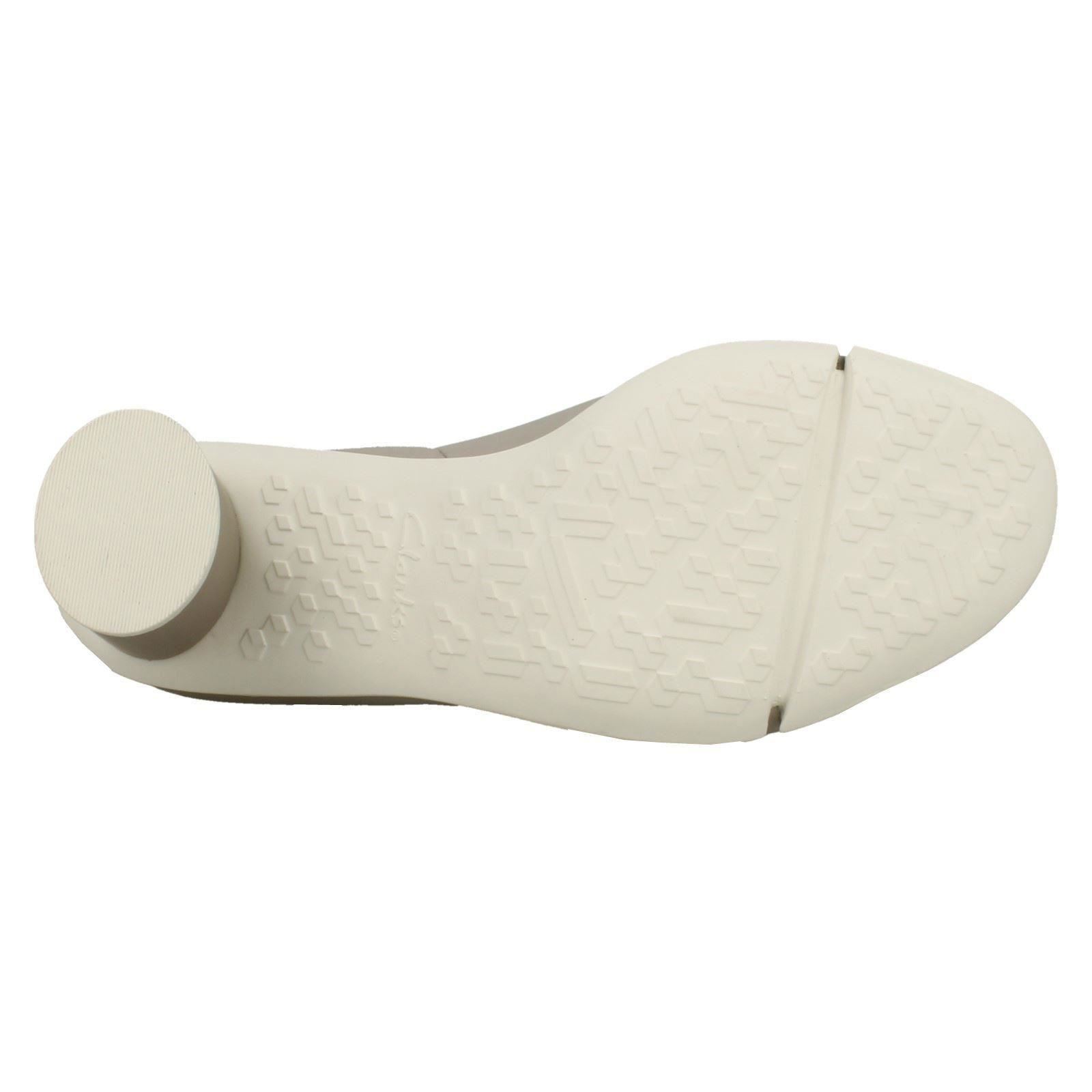 Damas Clarks Imali Peonía Peonía Peonía Peep Toe botas 8d6d35 Damas Clarks Imali Peonía Peonía Peonía Peep Toe botas 8d6d35
