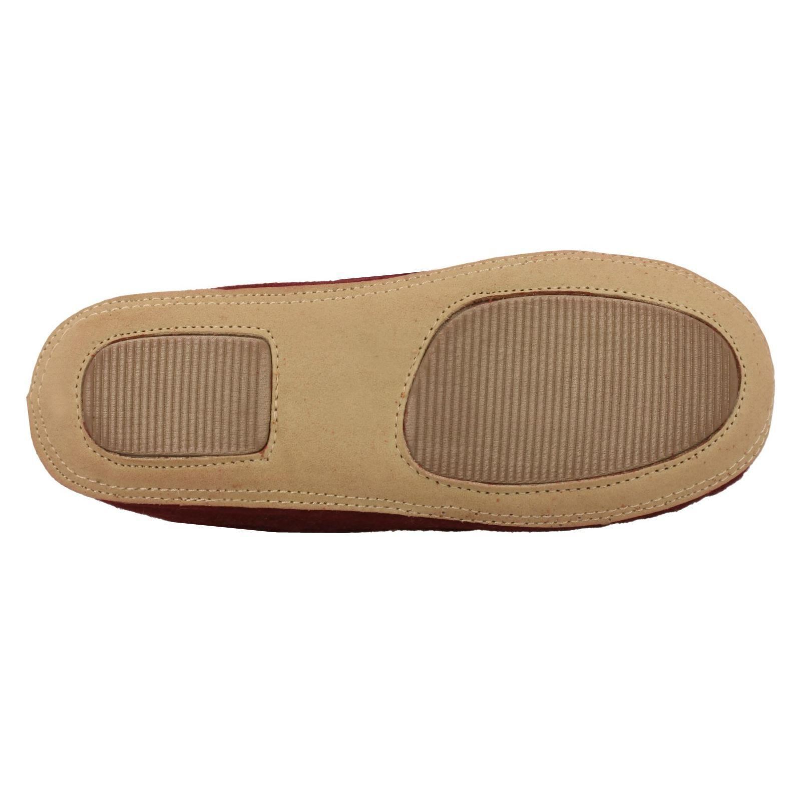 clarks cozily snug slippers