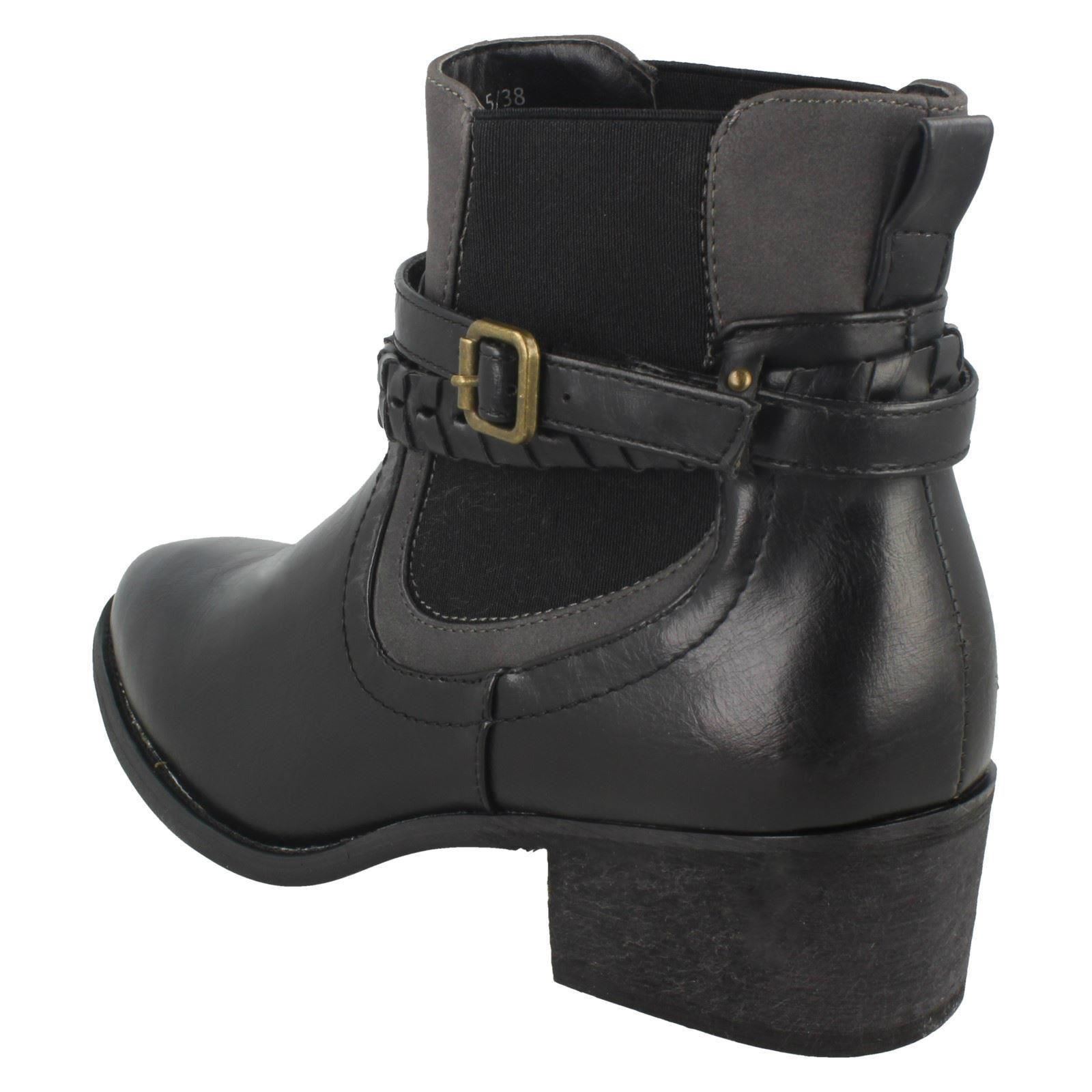 Ladies Down To Earth Heeled 'Ankle Boots' - Picture 4 of 19