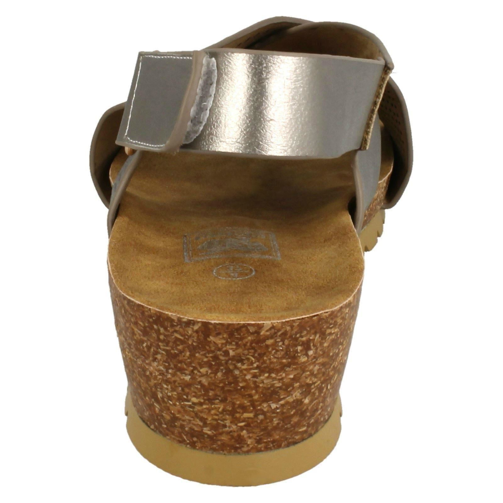 Ladies Down To Earth Mid Wedge X Strap *Sandals* - Picture 4 of 19
