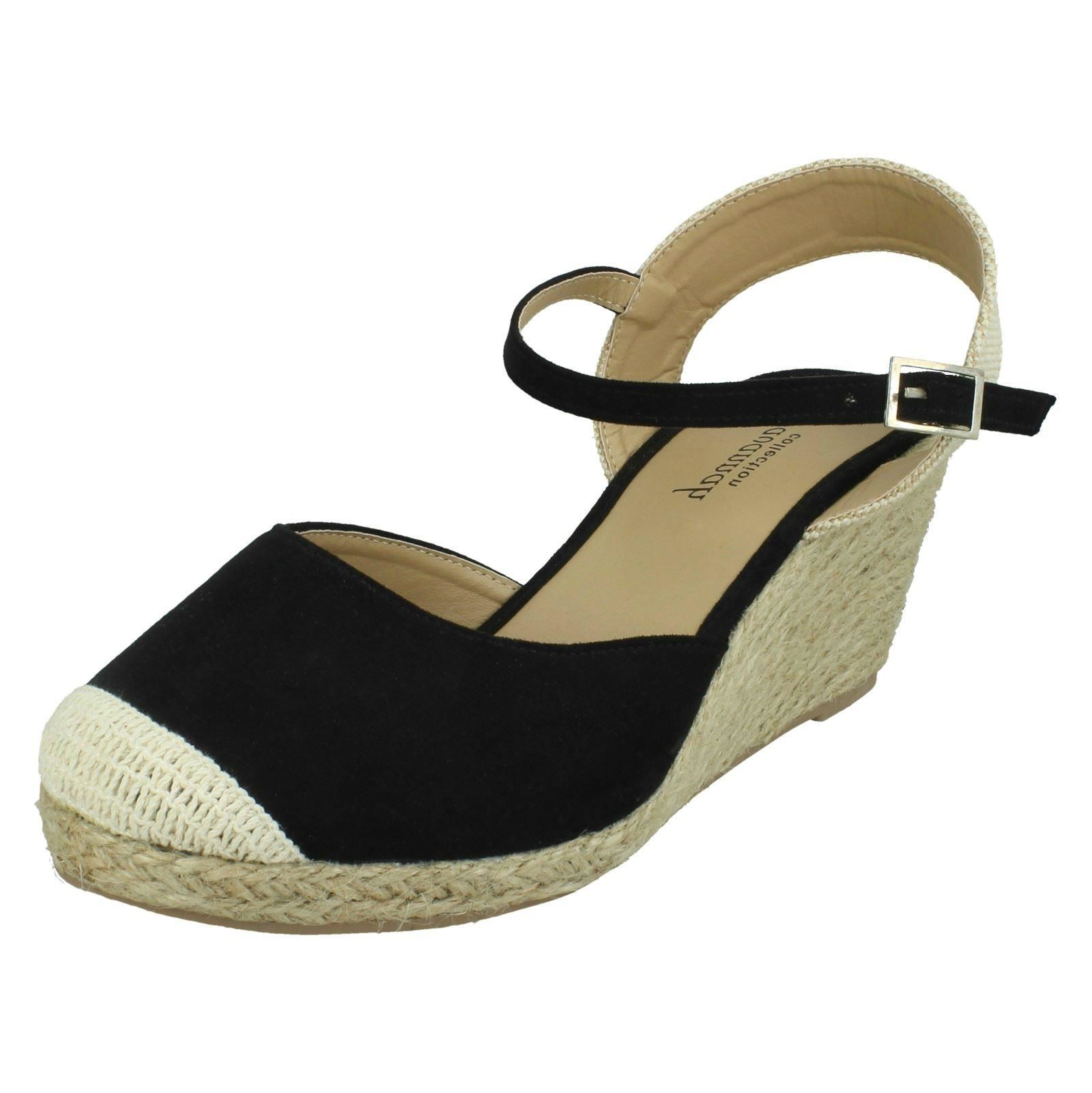 Ladies Savannah Wide Fitting Closed Toe Wedges - Picture 2 of 28